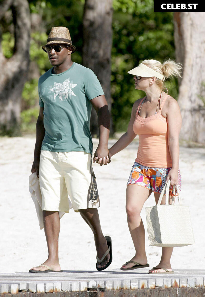 Anastacia Image 2547017