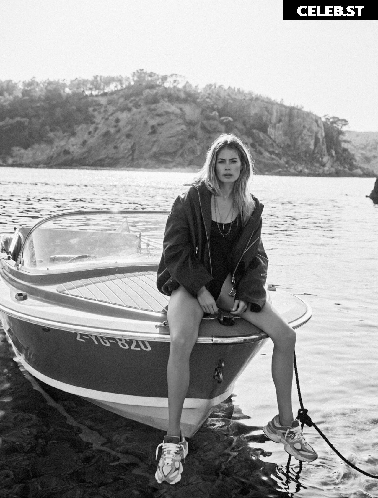 Doutzen Kroes Image 2544440