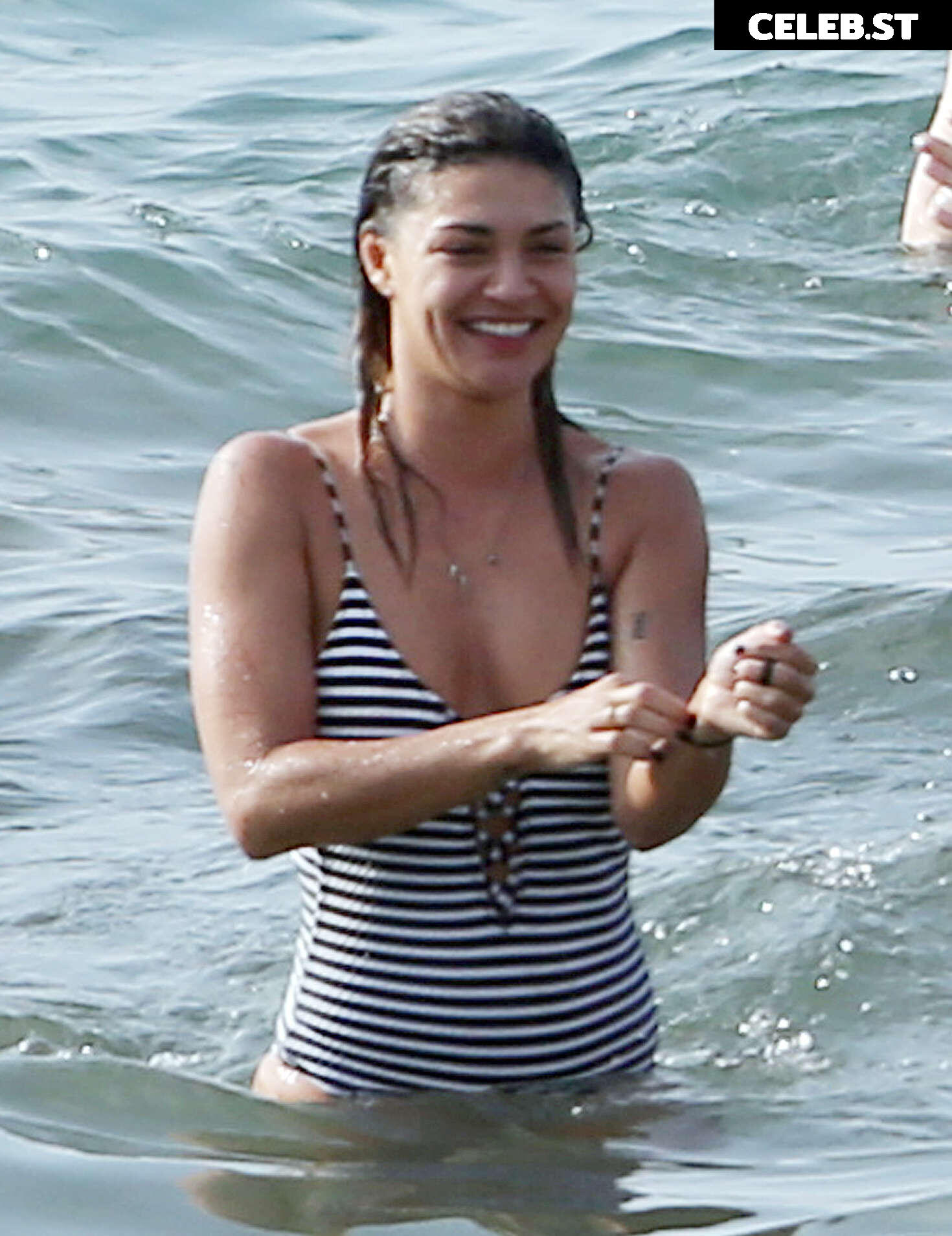 Jessica Szohr Image 2544676