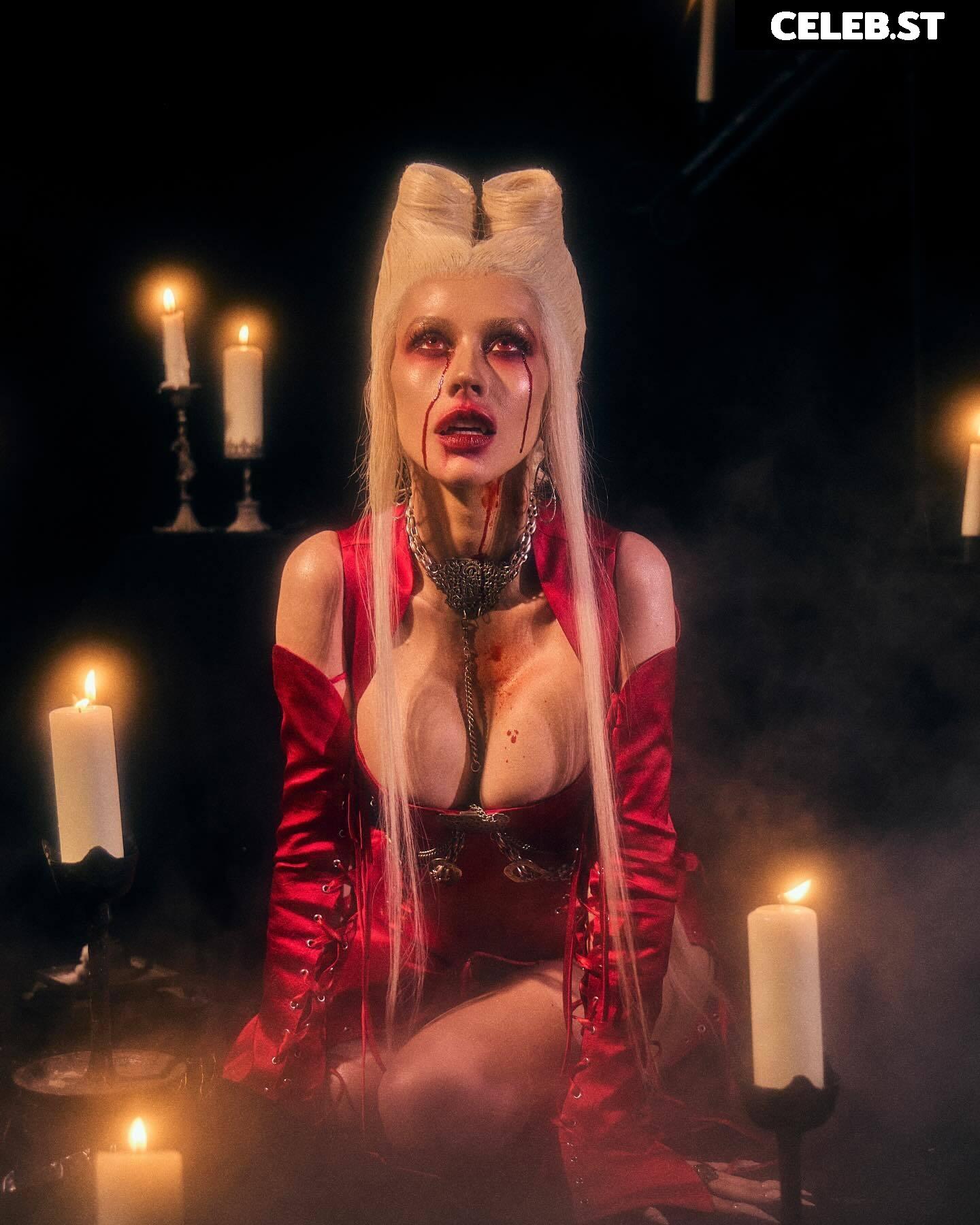 Christina Aguilera Image 2541846