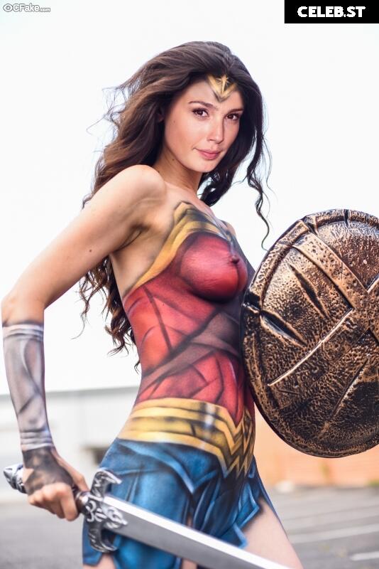 Gal Gadot Image 2541623