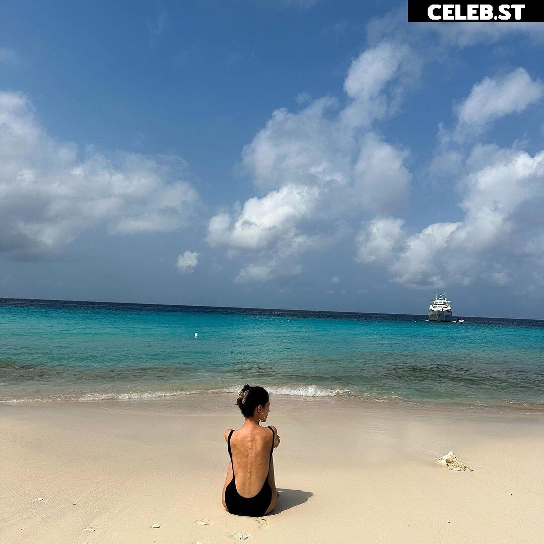 Nadine Menz Image 2542875