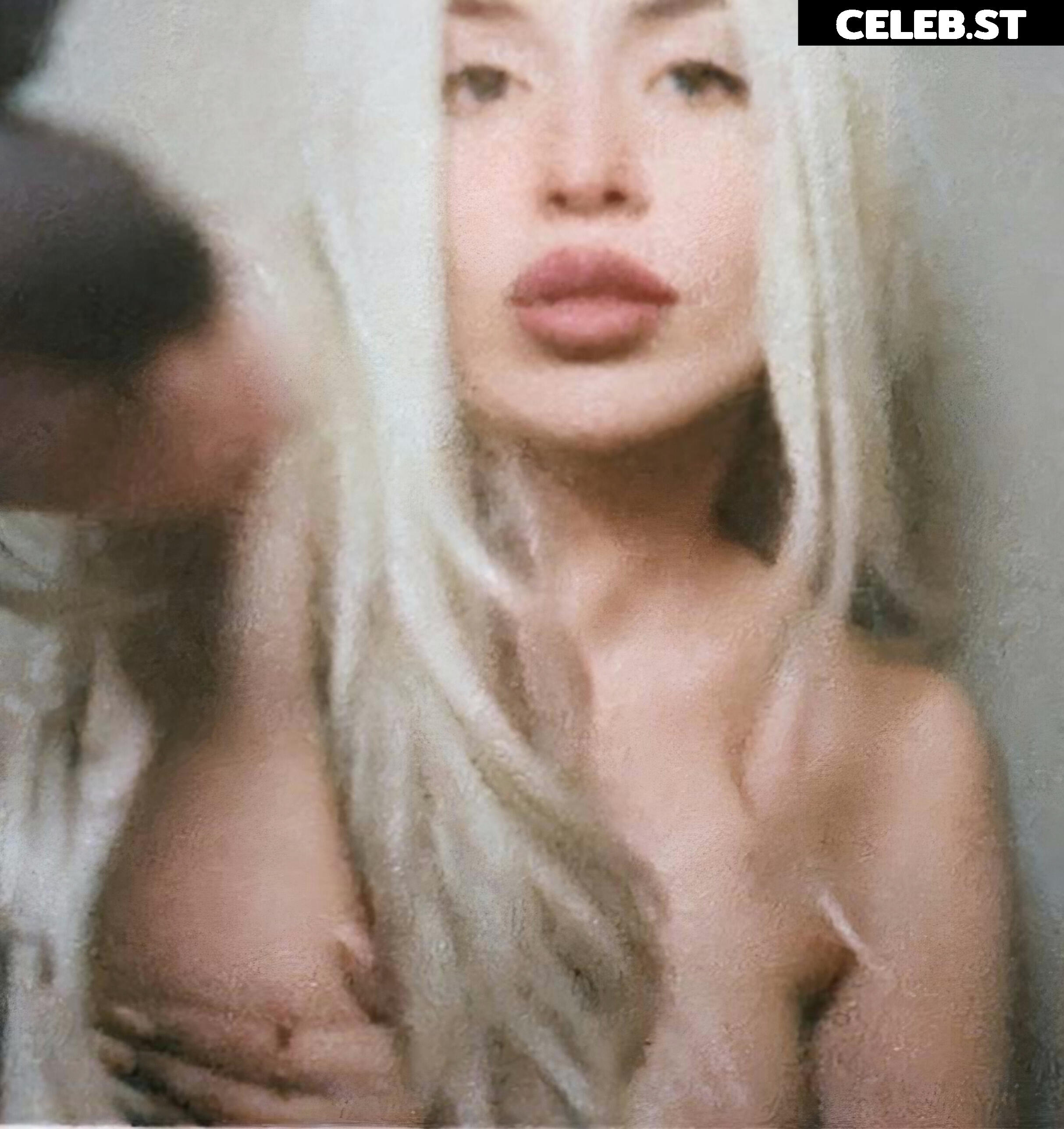 Ava Max Image 2542133