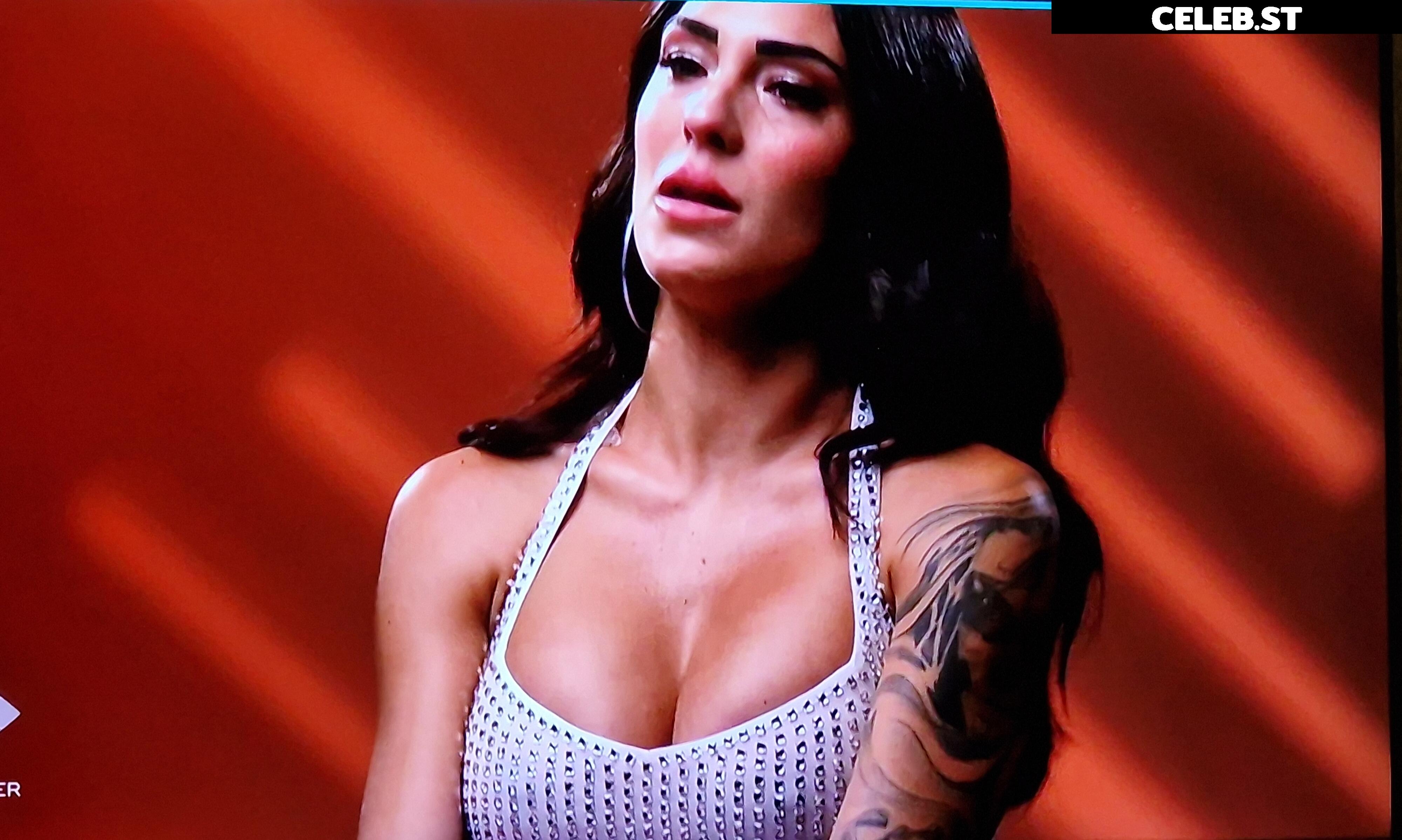 Elena Miras Image 2542353