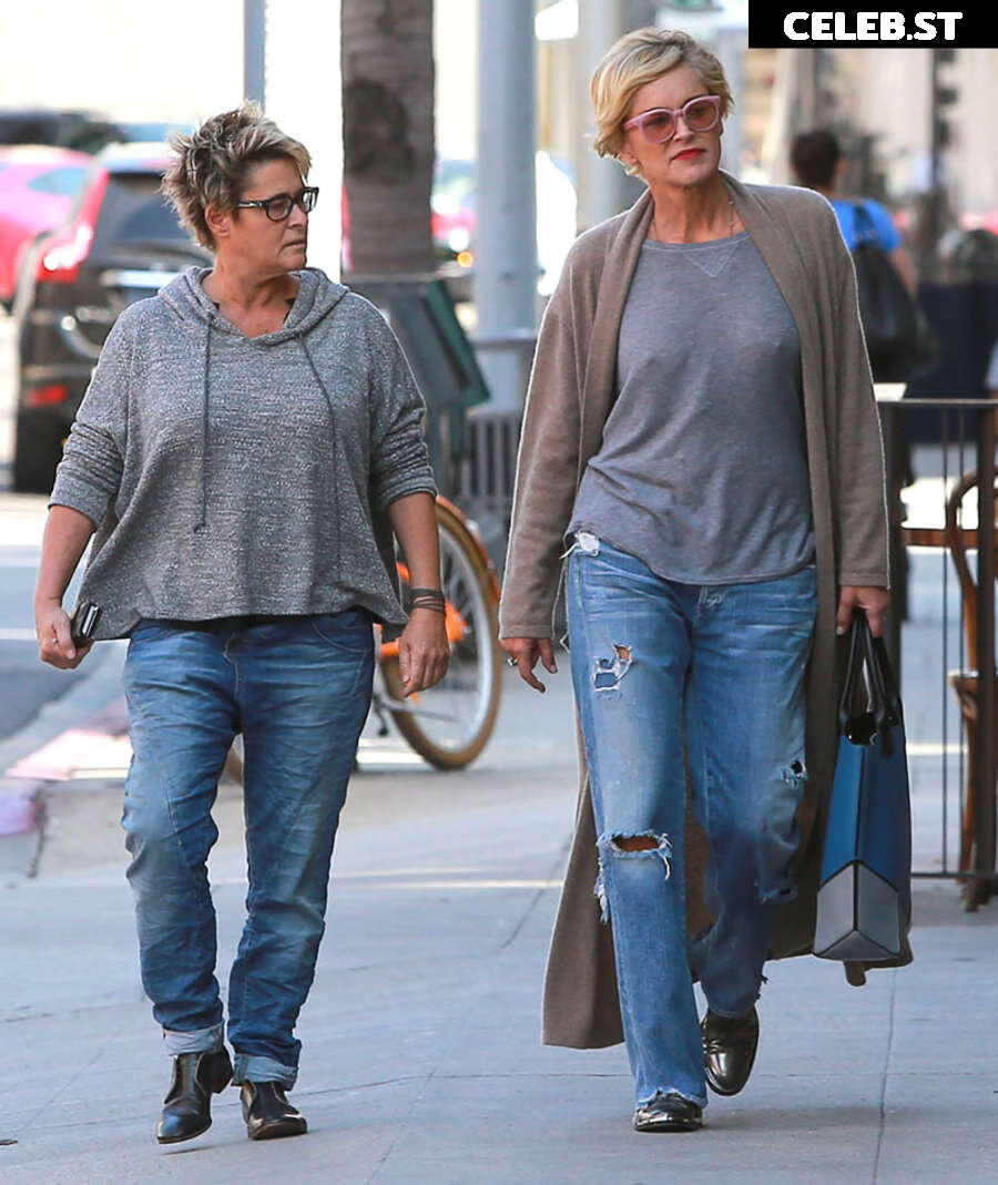 Sharon Stone Image 2543465