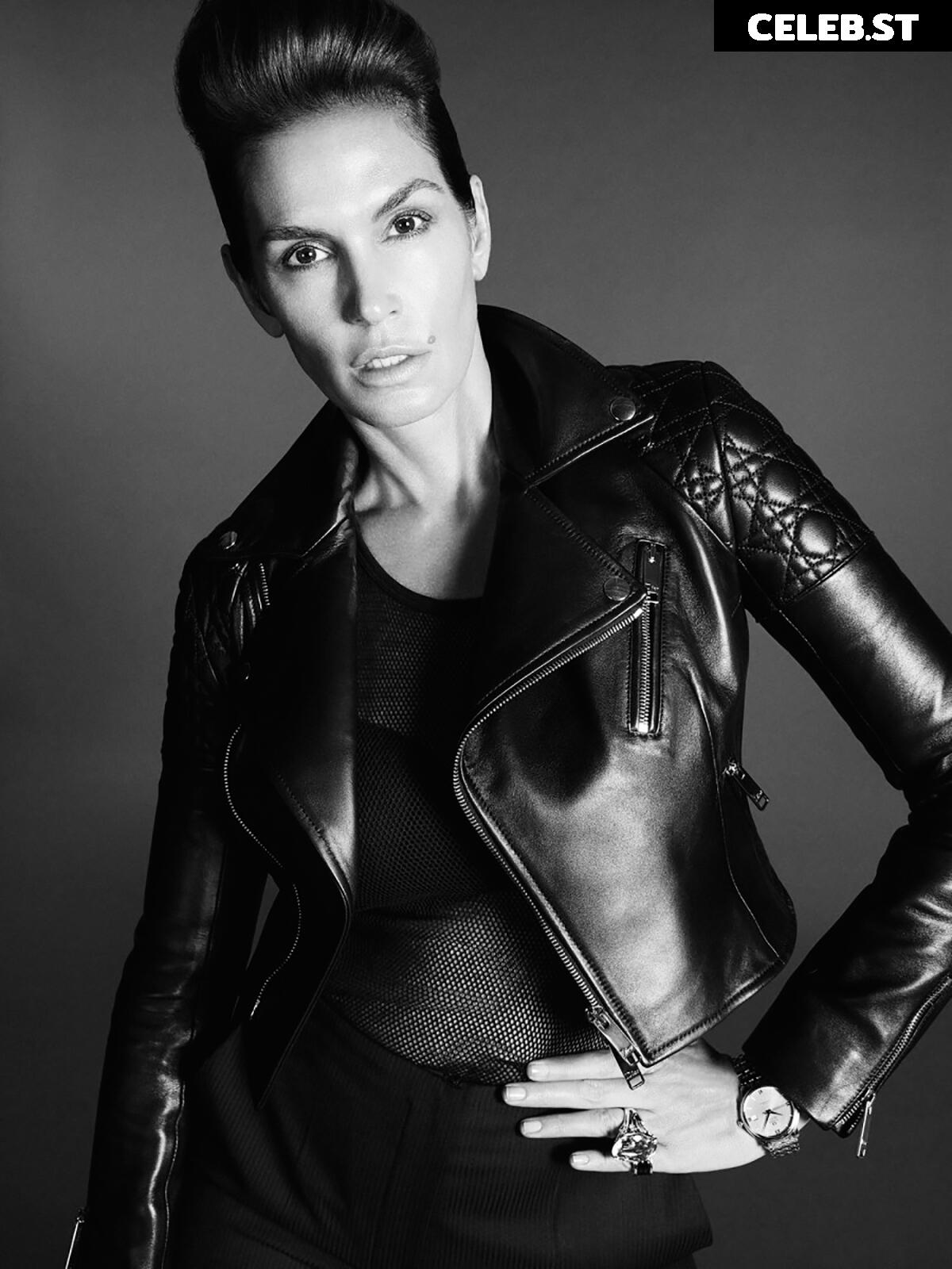 Cindy Crawford Image 2543771