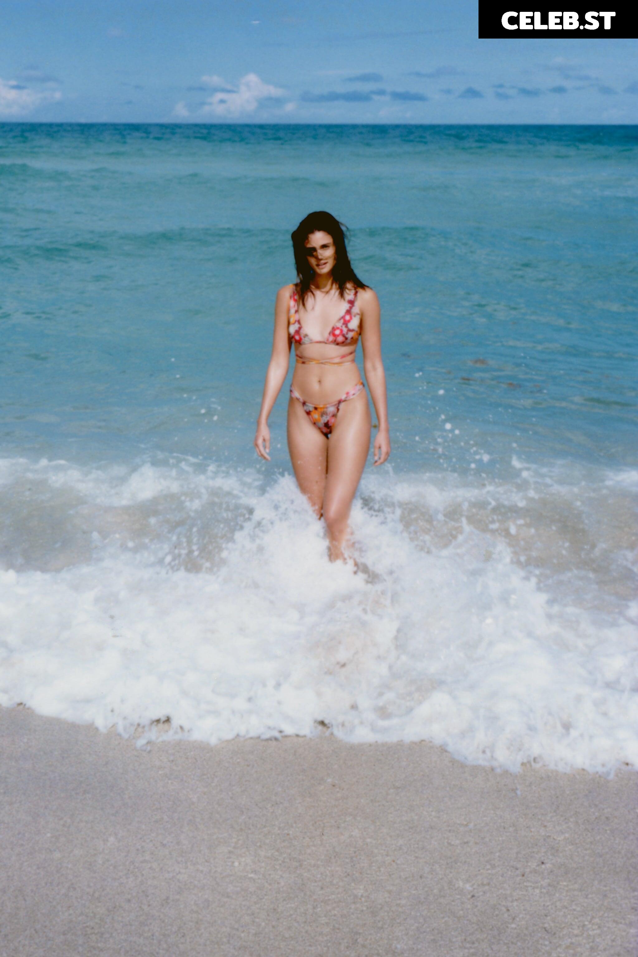 Taylor Marie Hill Image 2549011
