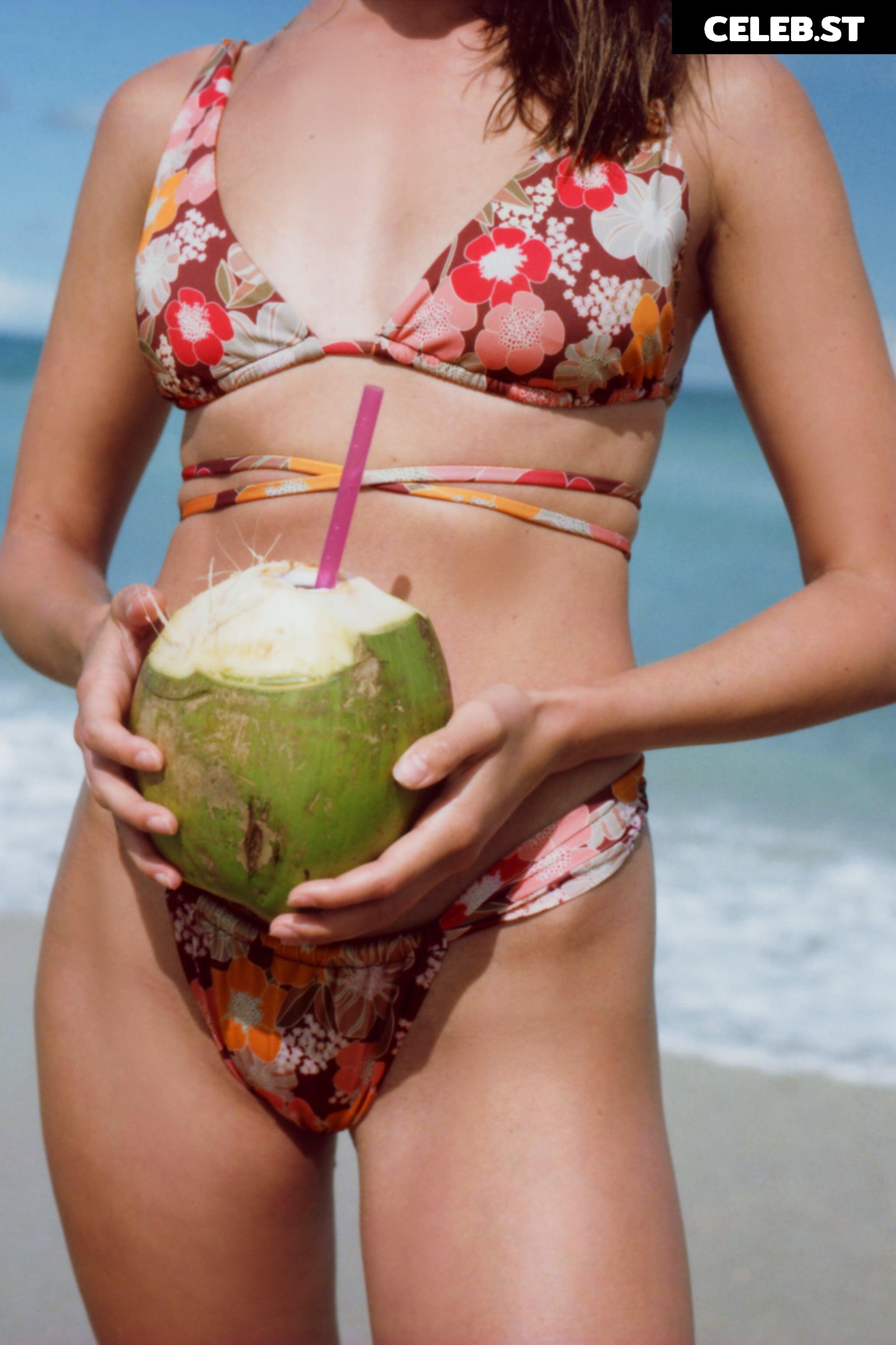 Taylor Marie Hill Image 2548200