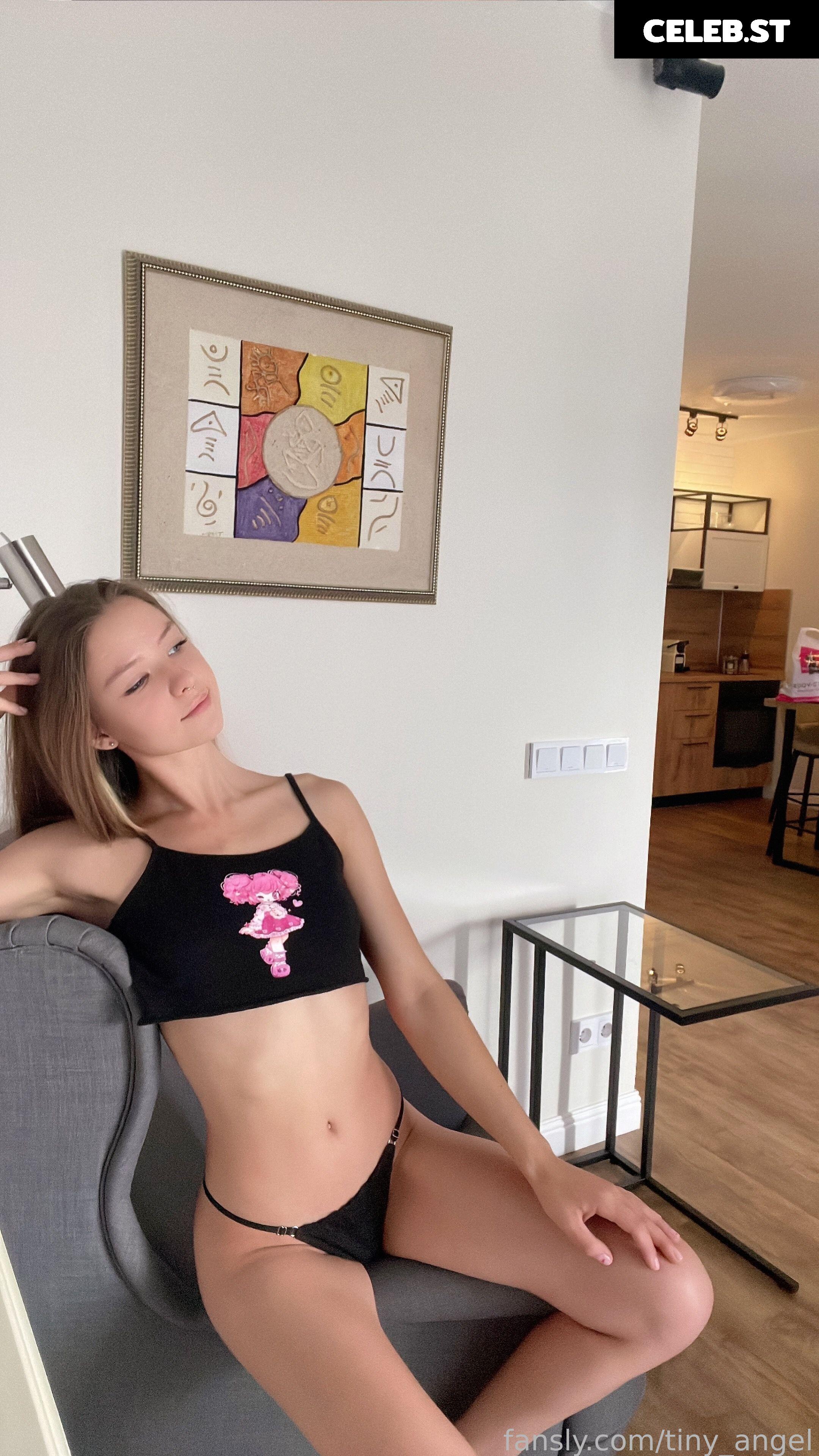 Tinyangelx | Me_Emily | tiny_angel | _rileyreid_ Image 25368532