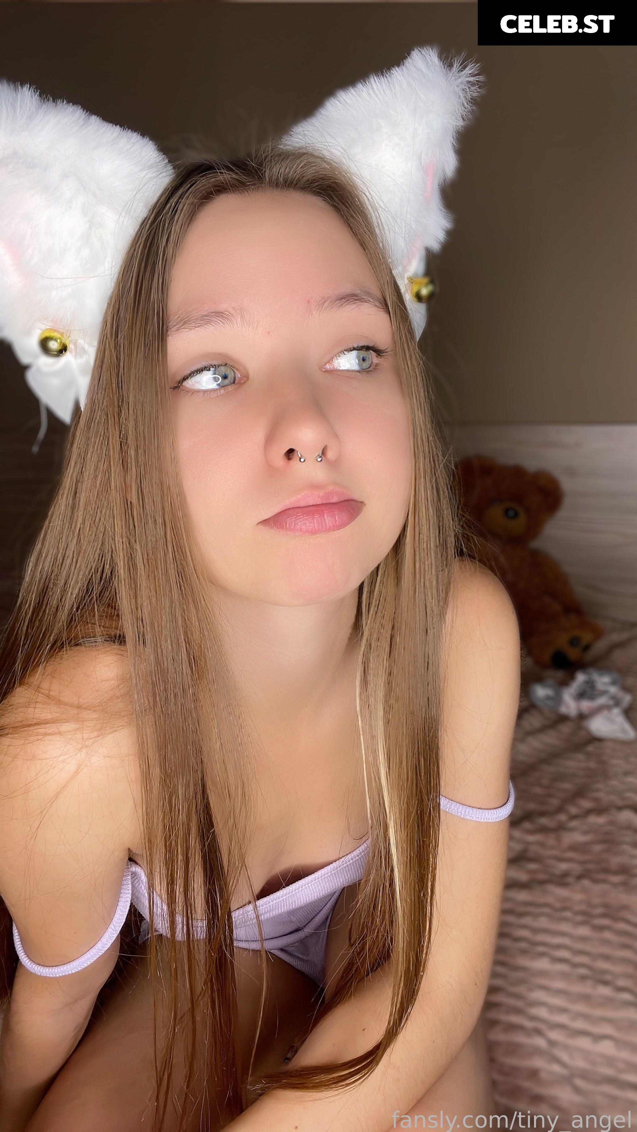 Tinyangelx | Me_Emily | tiny_angel | _rileyreid_ Image 25368560