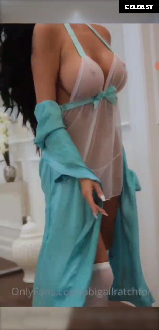 Abigail Ratchford Image 253700