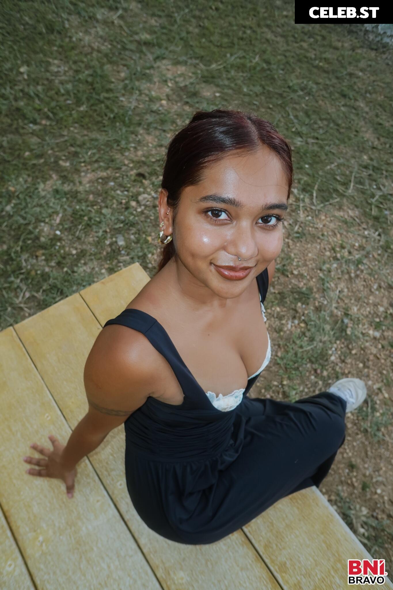 Mia Z - miaz1234 Image 25344941