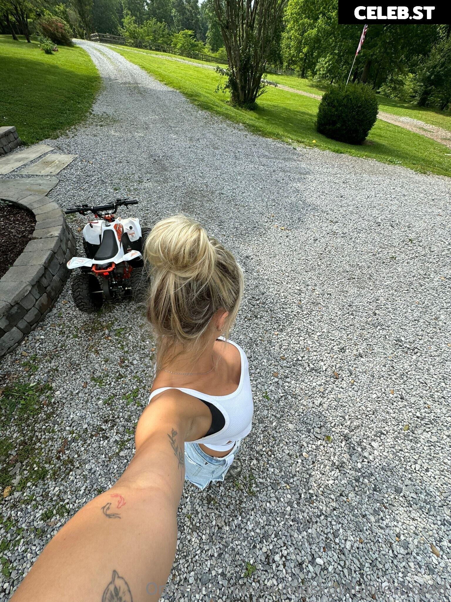 Briana Armbruster aka theskilmuskgirl Image 25311483