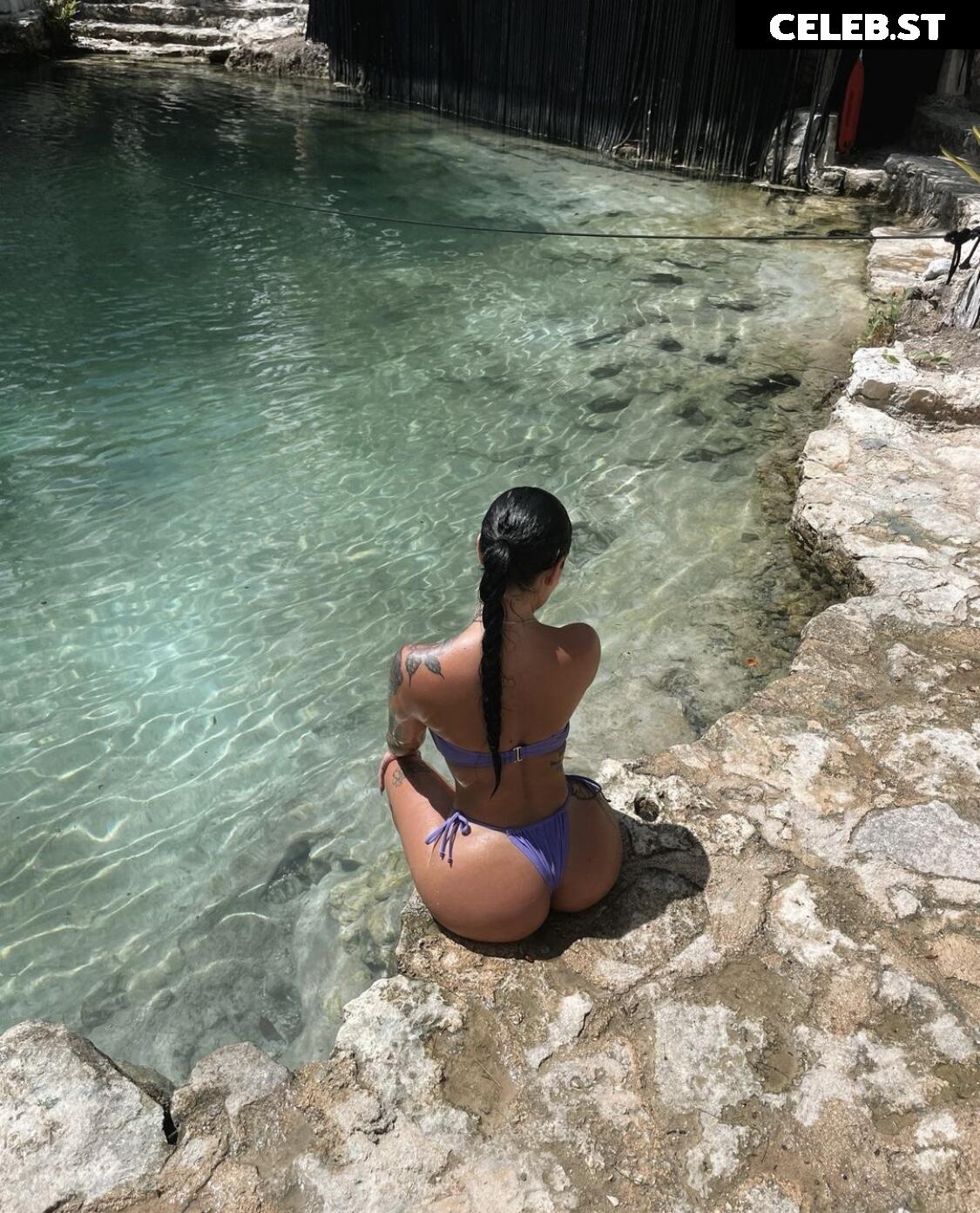 Valerie Cossette Image 2532488