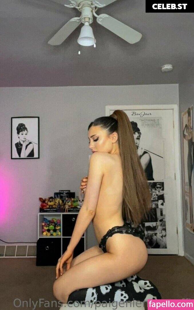 Paige Niemann Image 2533564