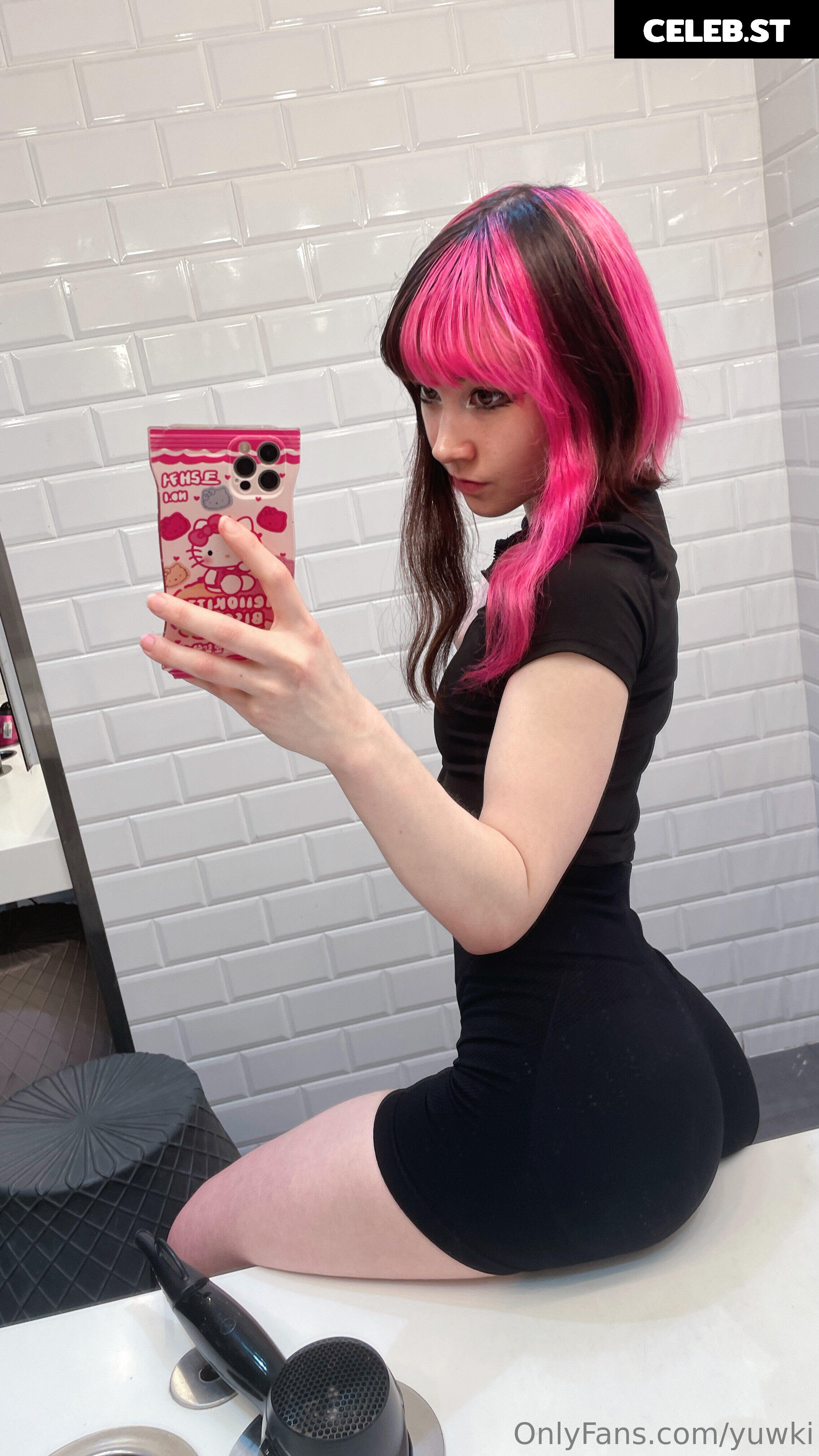 yyuki / kittensulk Image 25307847