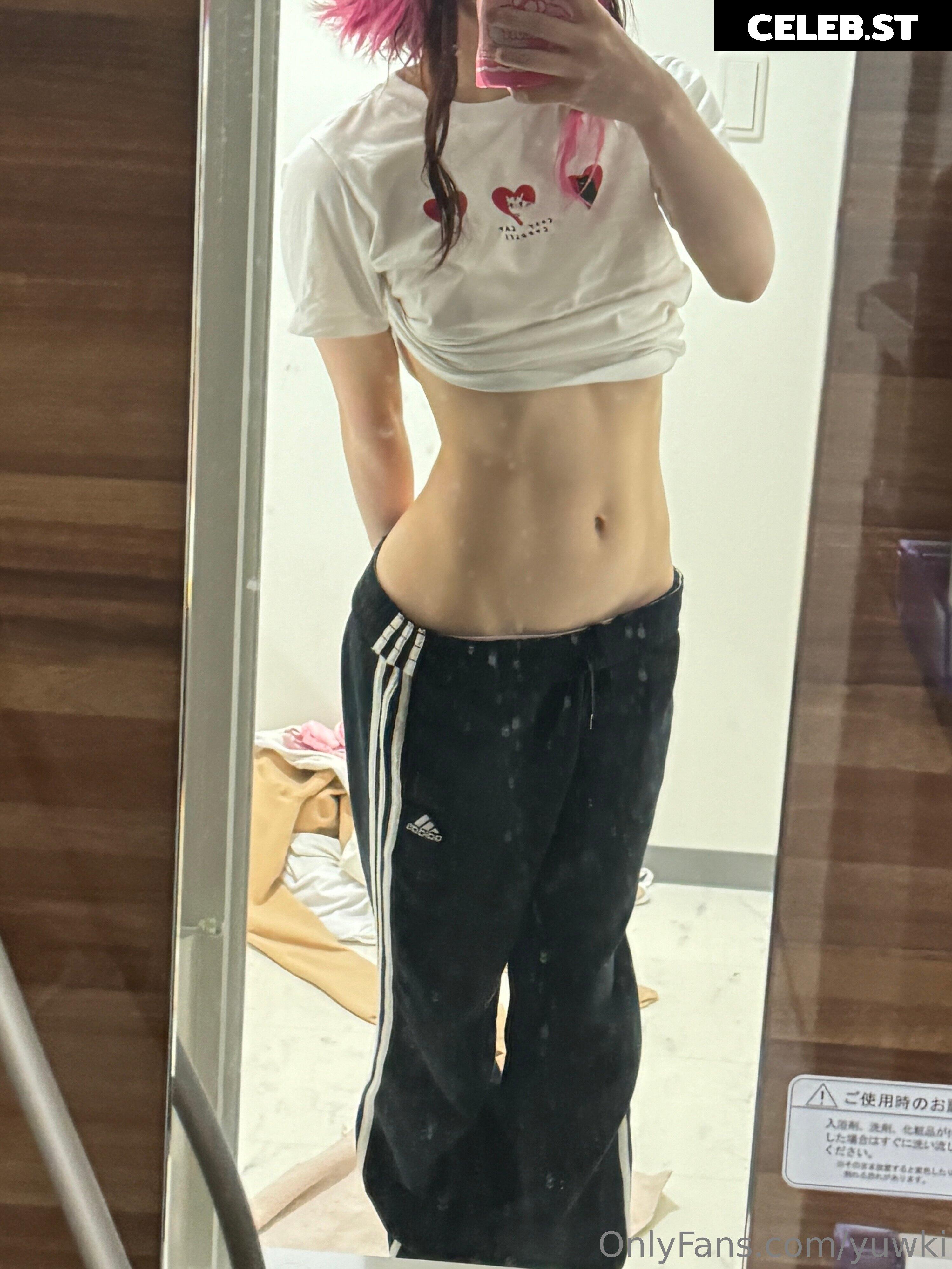 yyuki / kittensulk Image 25307772