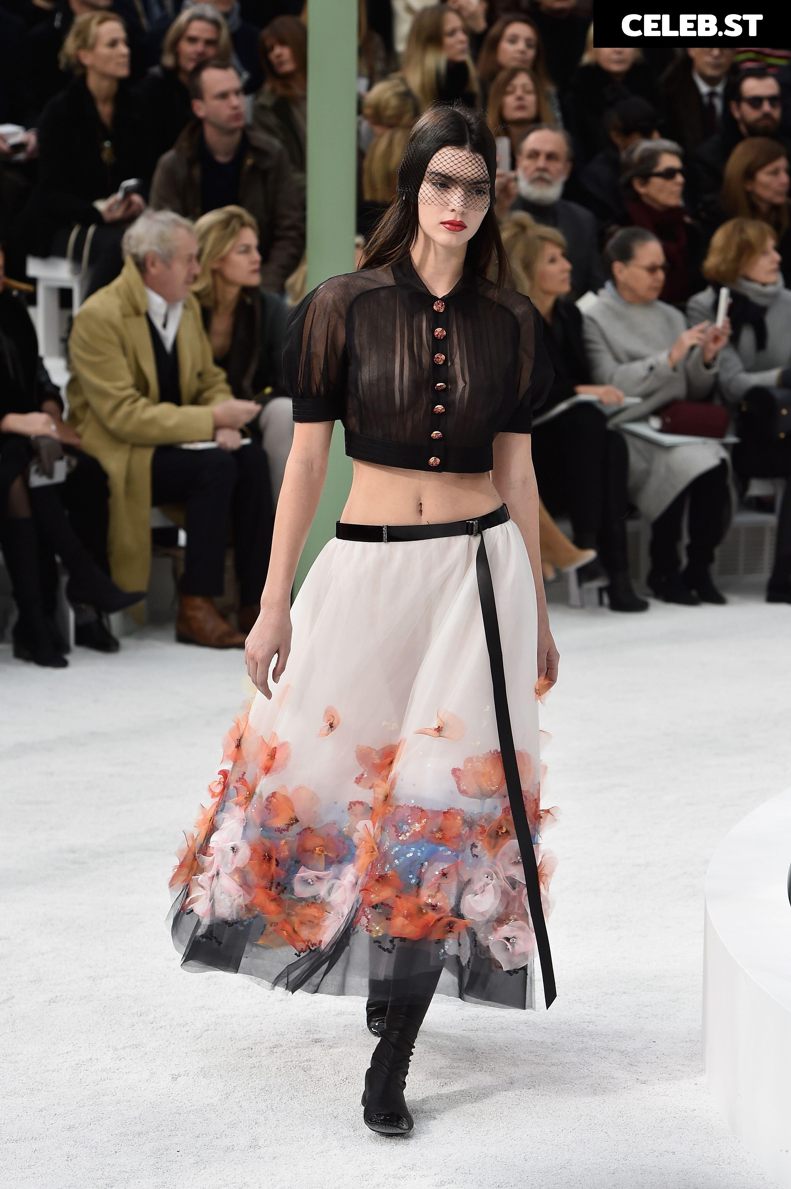 Kendall Jenner Image 2530083