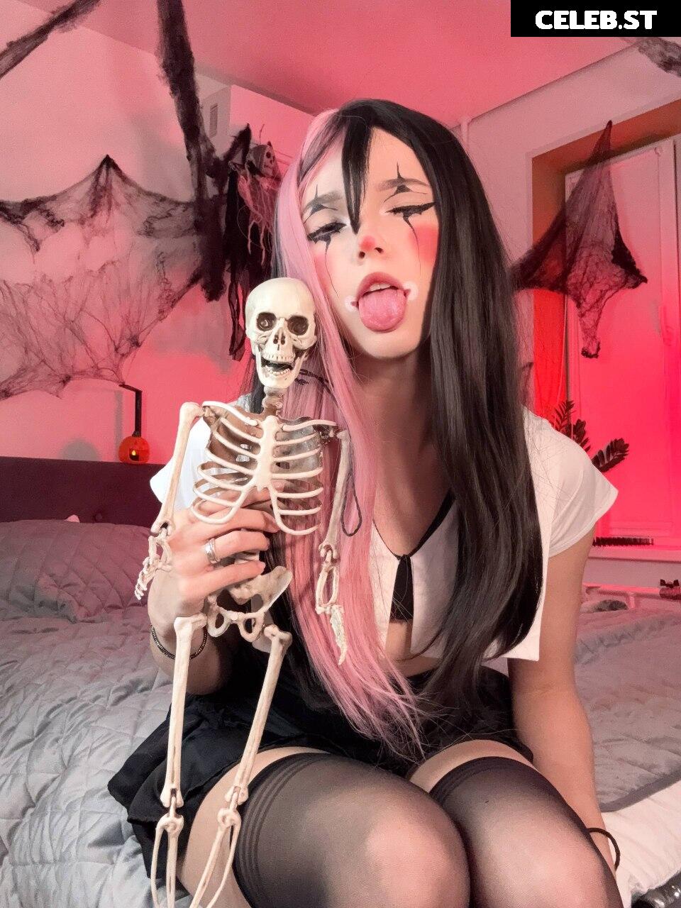 Temikkkk temikmiu liltemik: russian girl 19yo Image 25213652