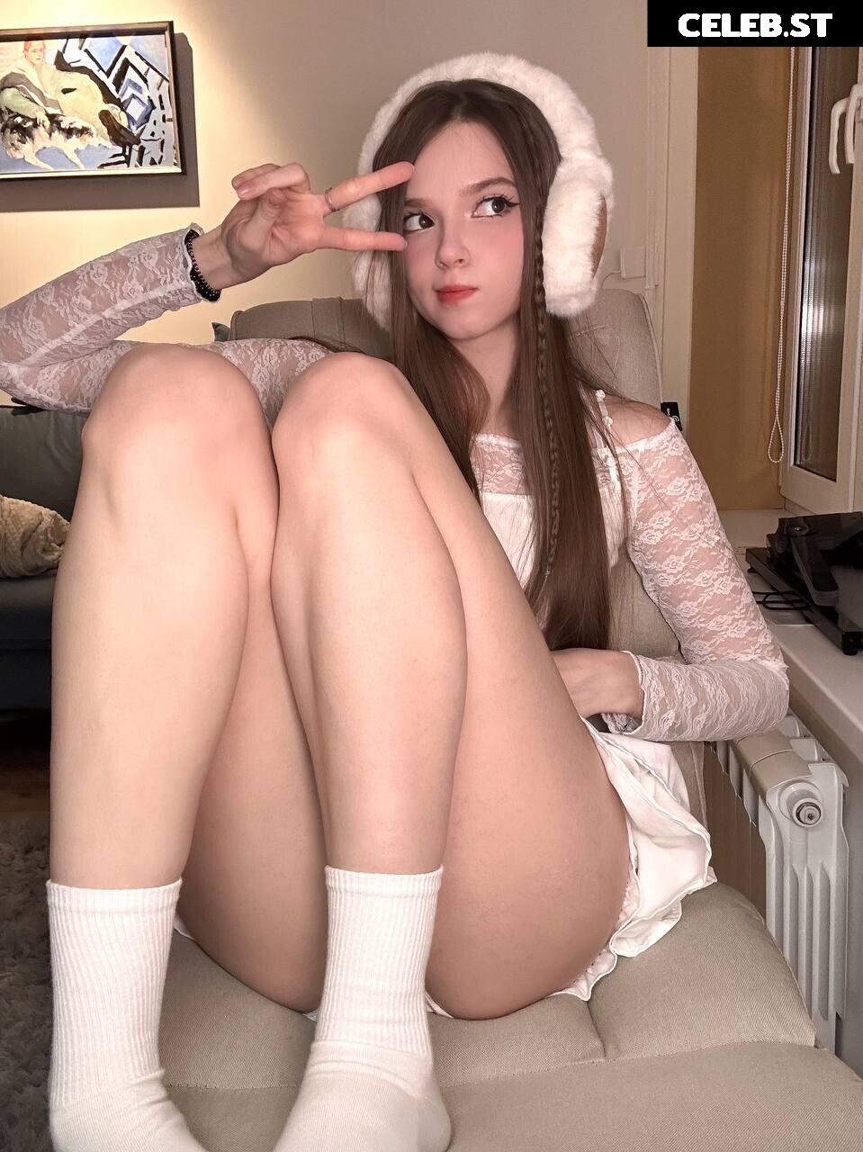 Temikkkk temikmiu liltemik: russian girl 19yo Image 25213354