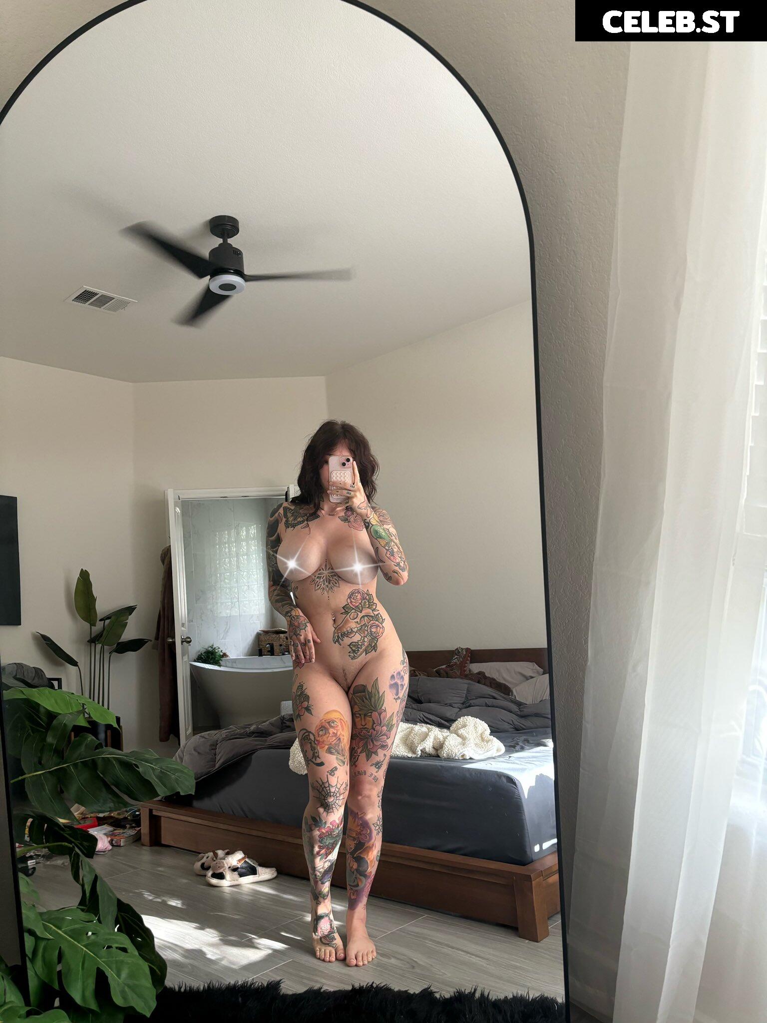 MoodieMaggie | Magz | juneeberri Image 25206795
