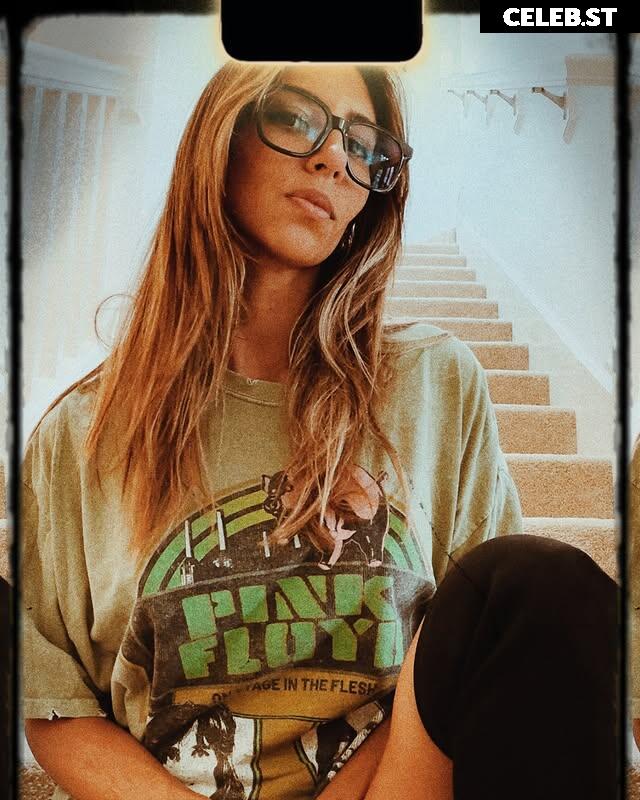 littlefitdevil / Carla Outes Image 25288645