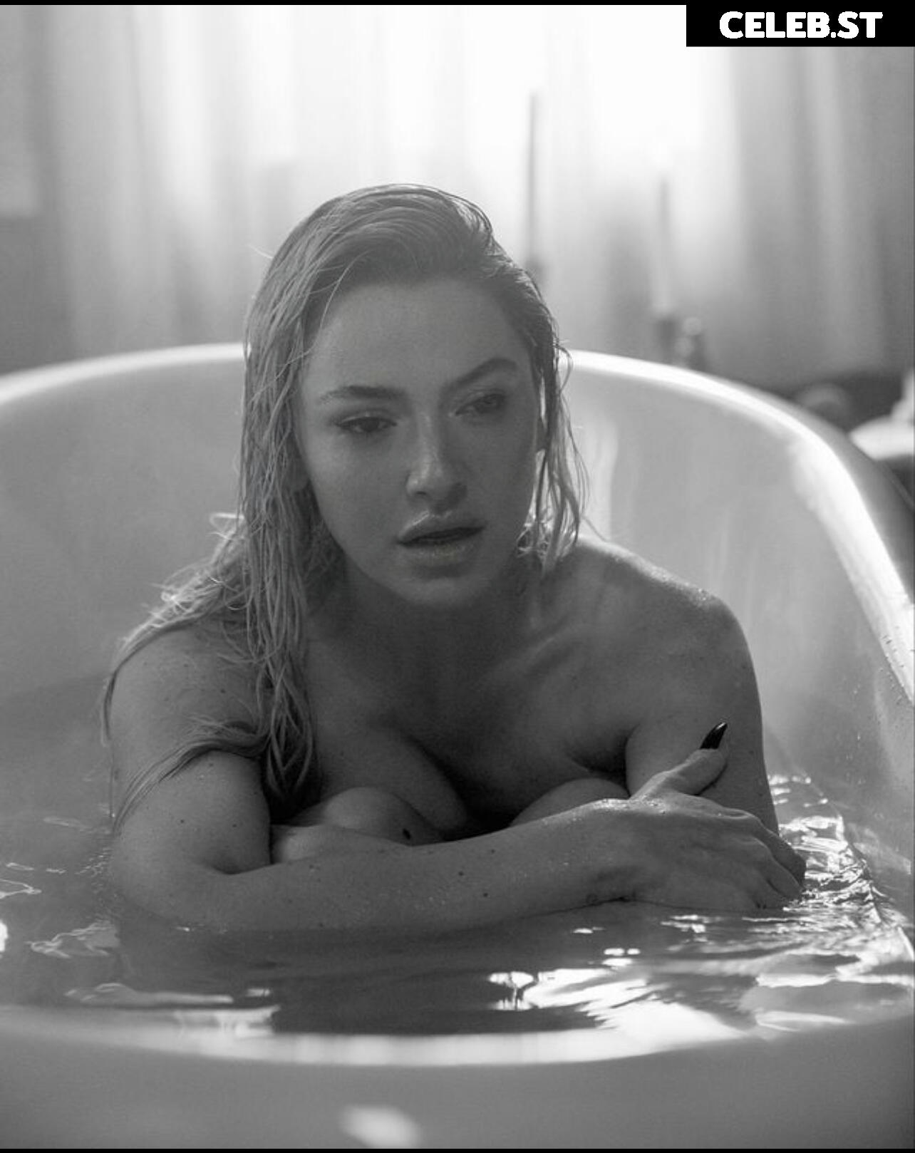 Hadise Image 25150387