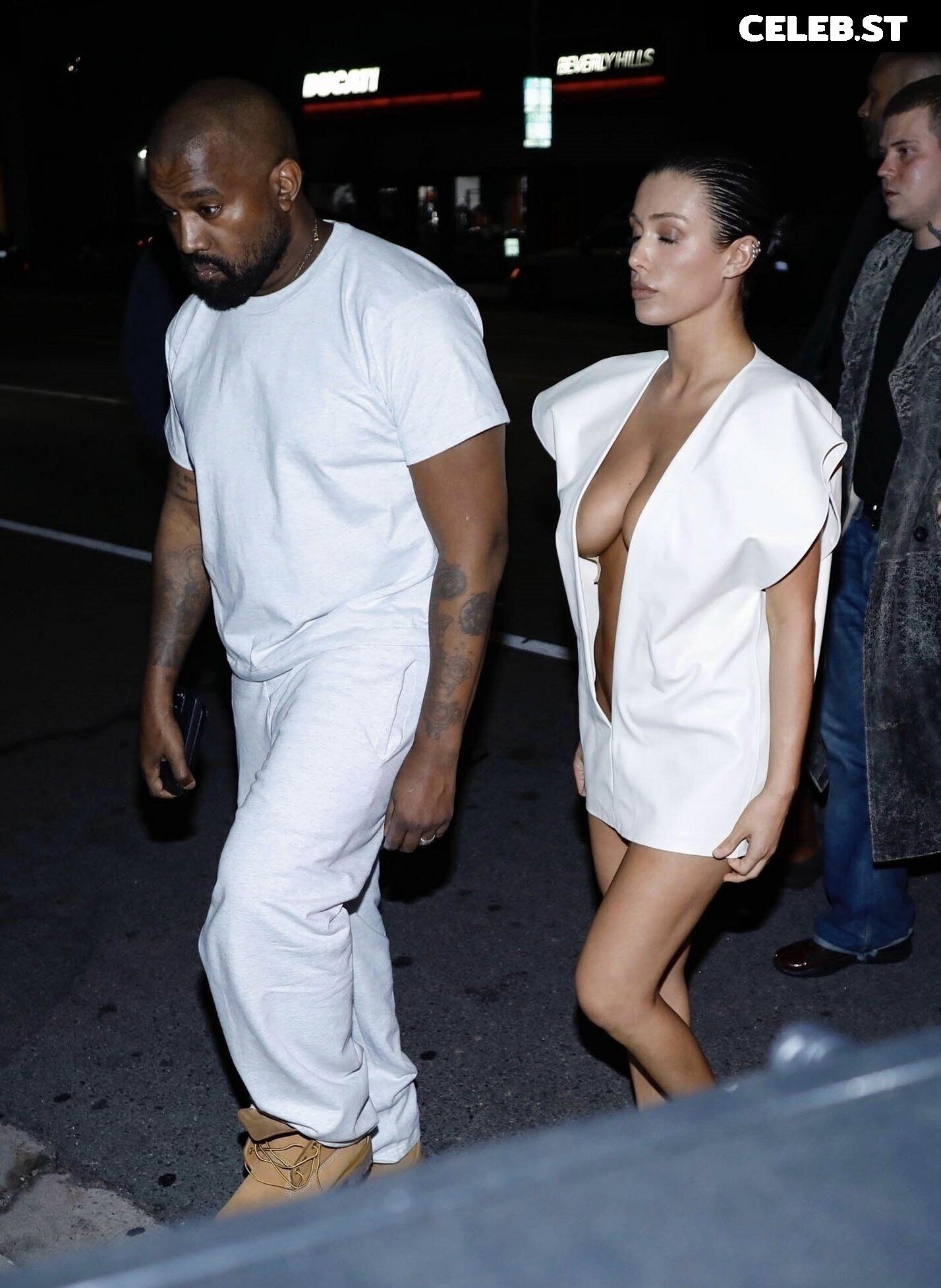 Bianca Censori Image 25165450