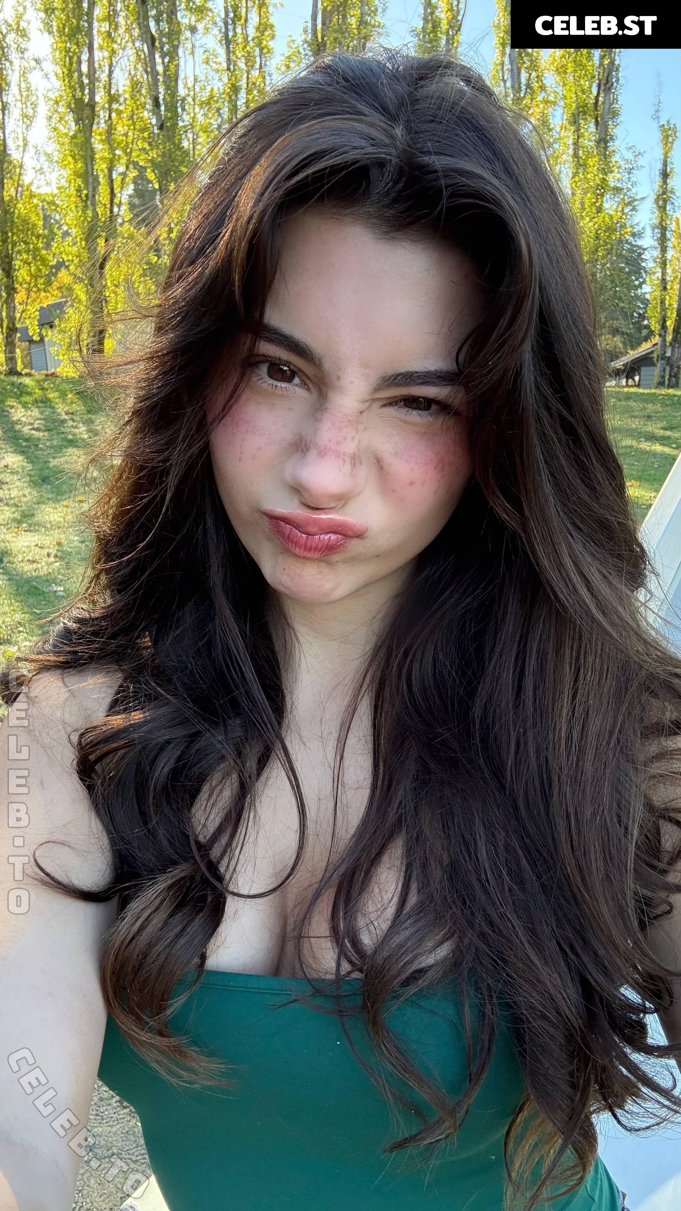 Mikayla Campinos Image 25163522
