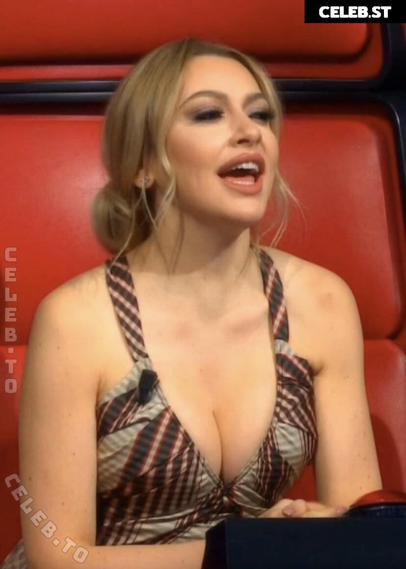 Hadise Image 25178171