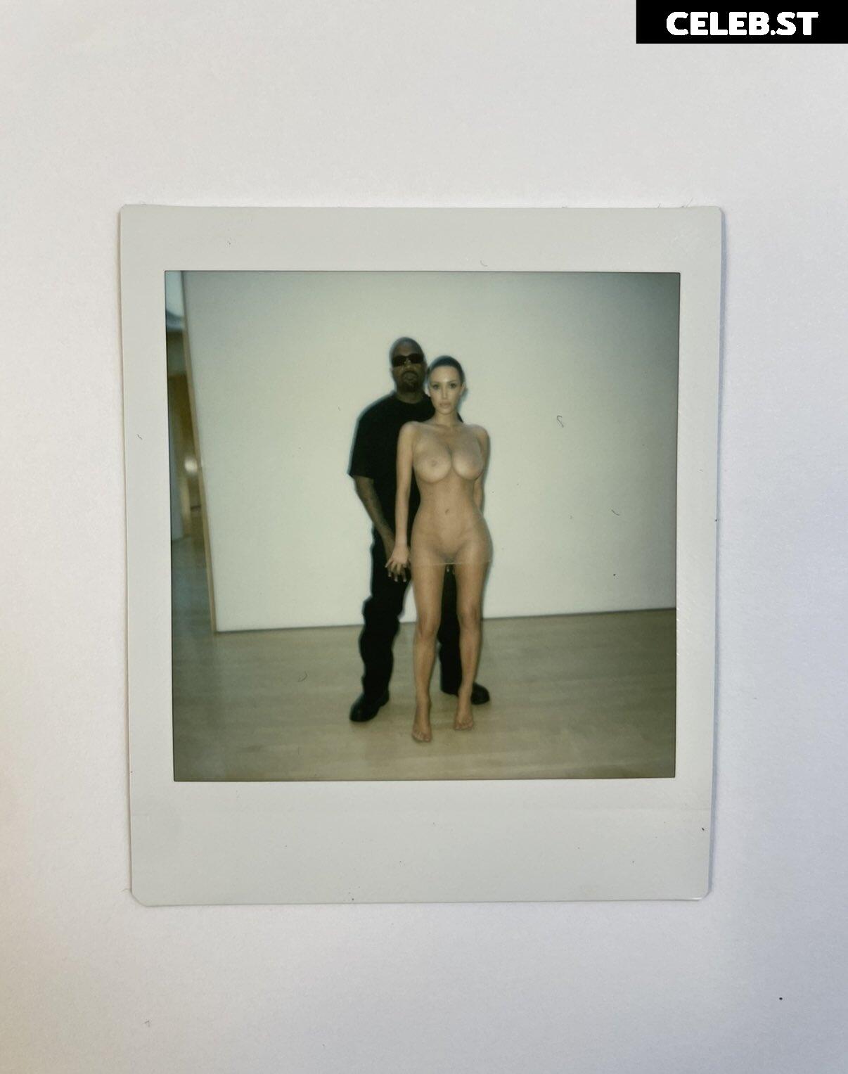 Bianca Censori Image 25142846