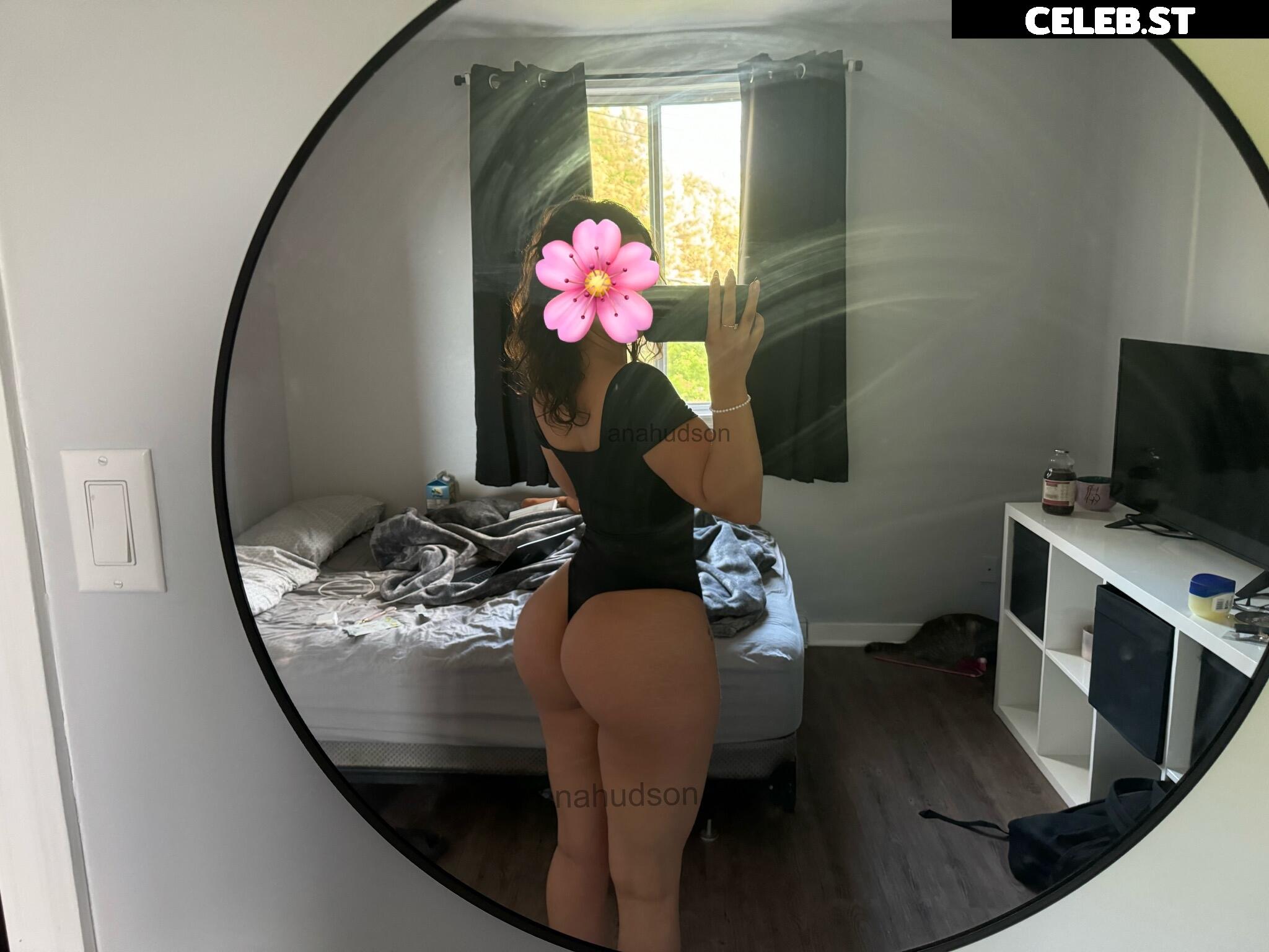 Ana Hudson Image 251143