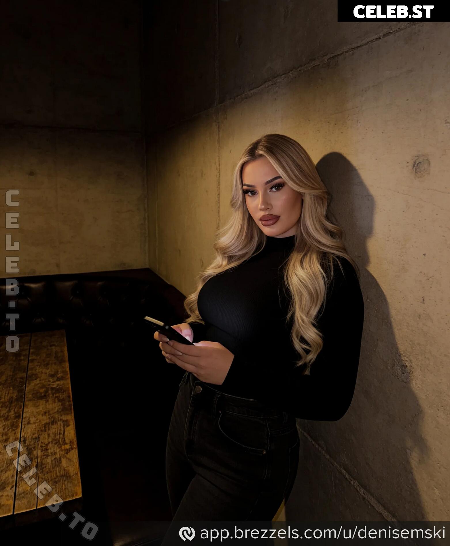 Denise.mski Image 25192534