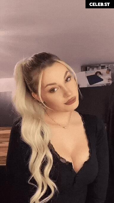 Denise.mski Image 25181226