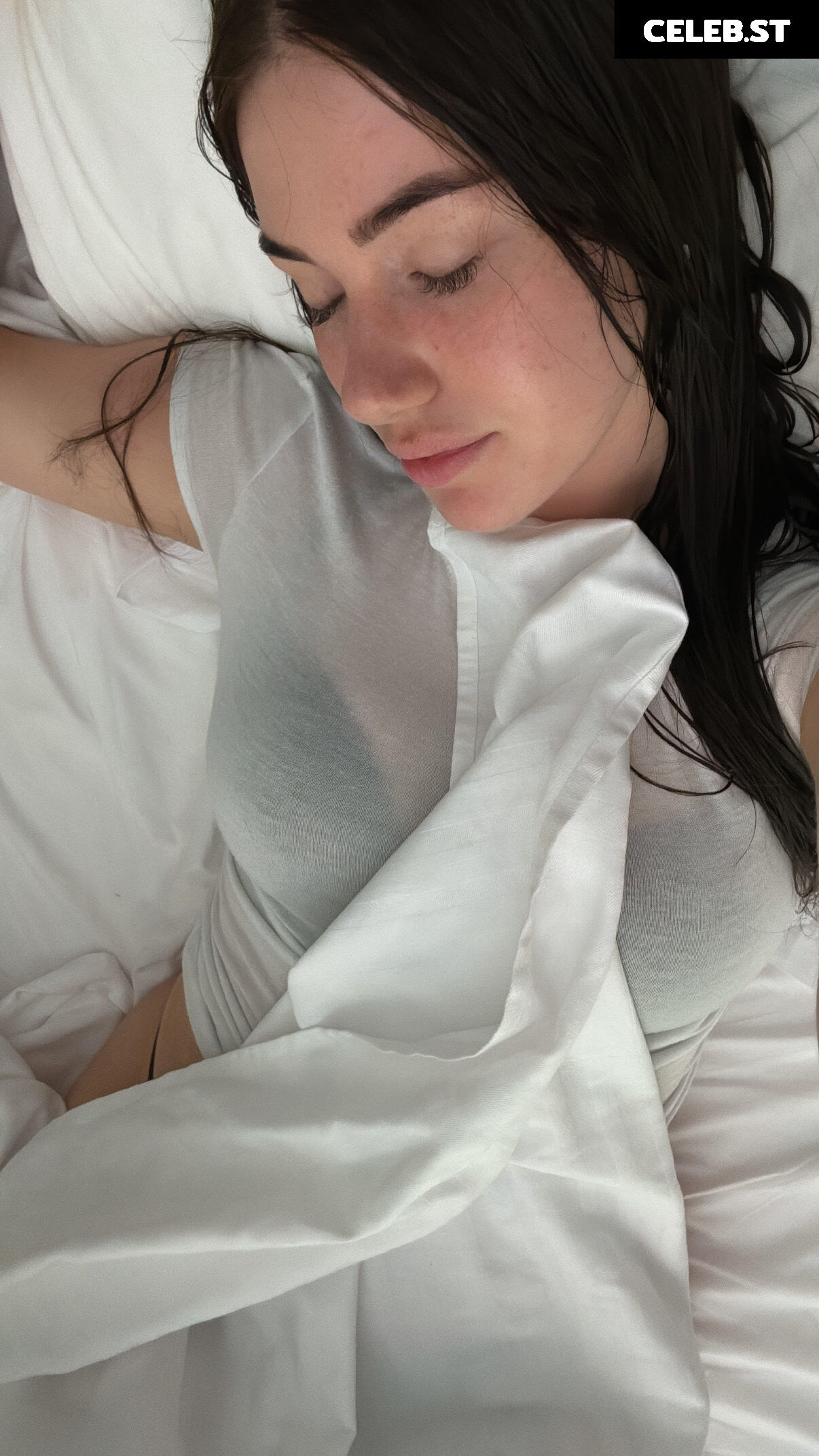 Faye.sxh Image 25051972