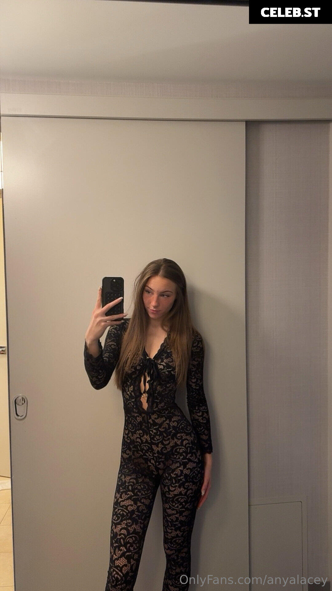 Anya Matusevich Image 25053153