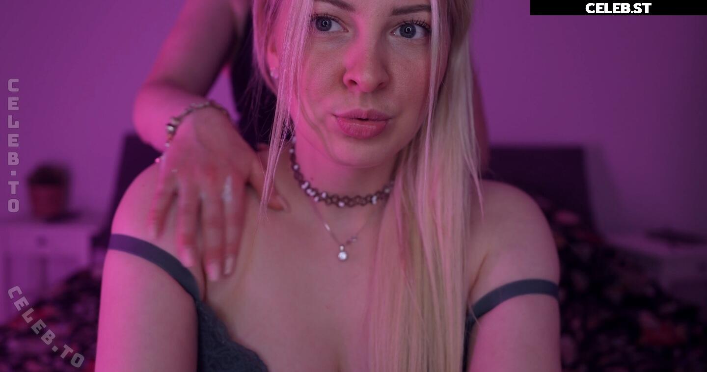 ASMR Janina Image 25071361