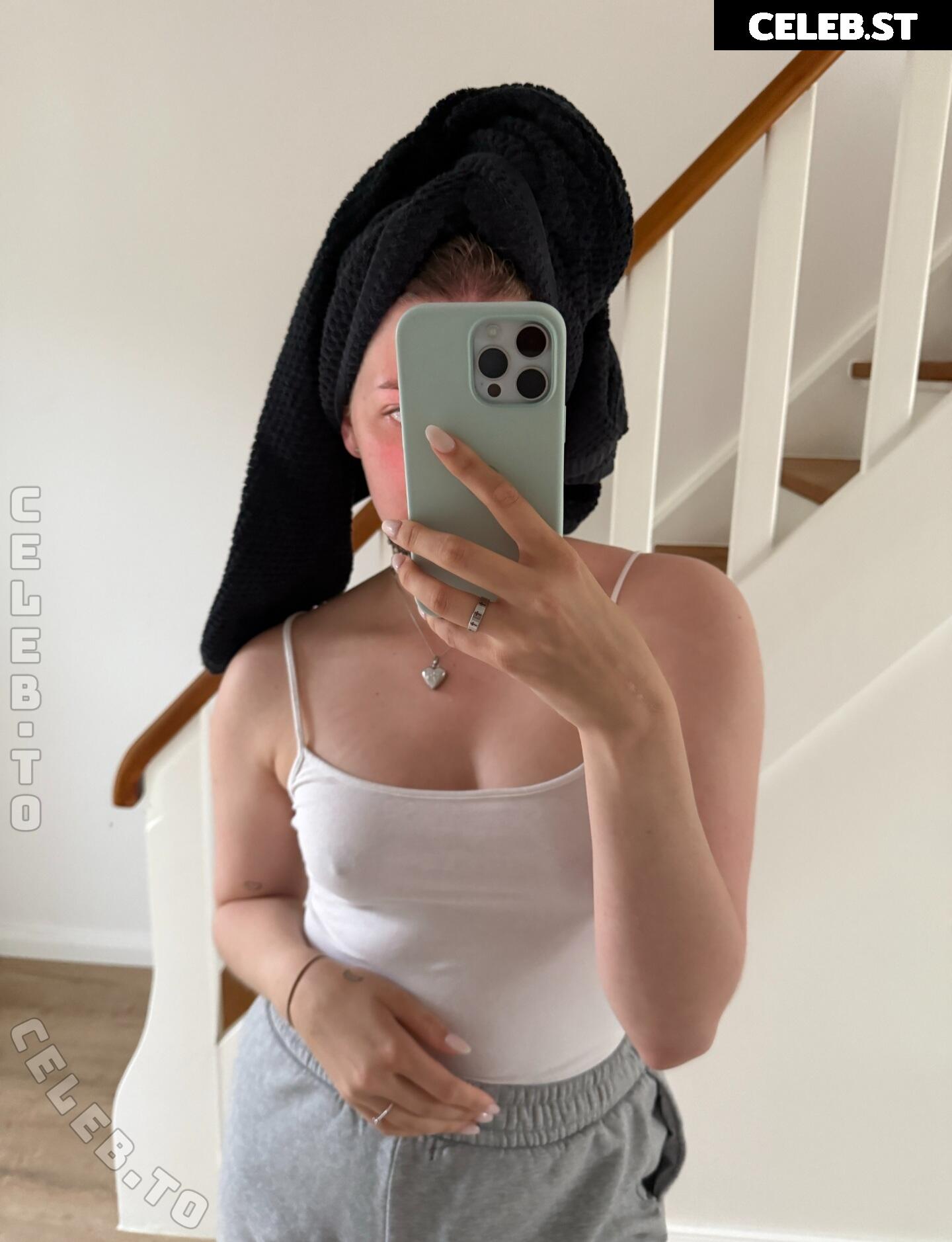 ASMR Janina Image 25072144