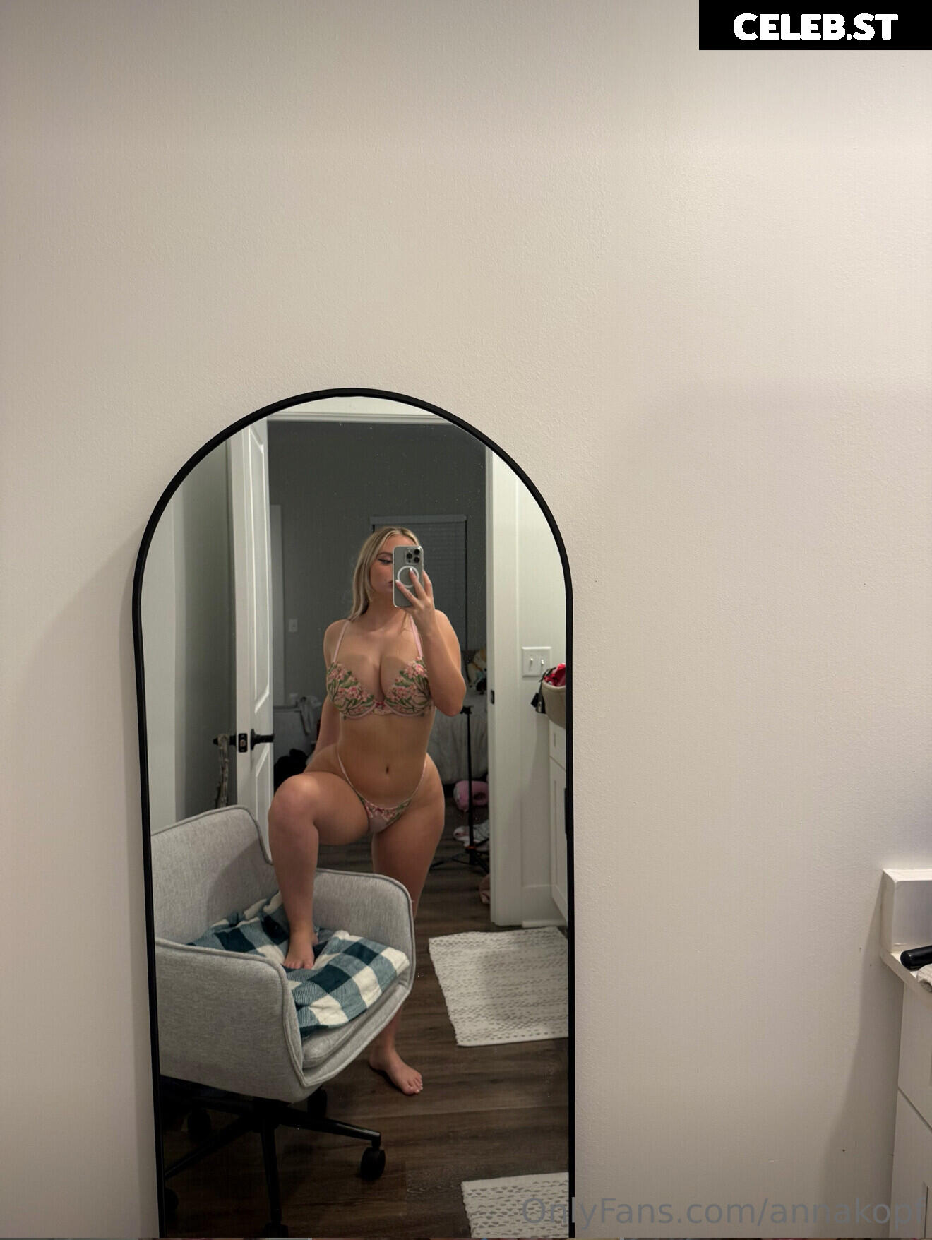 Anna Kopf Image 25046229