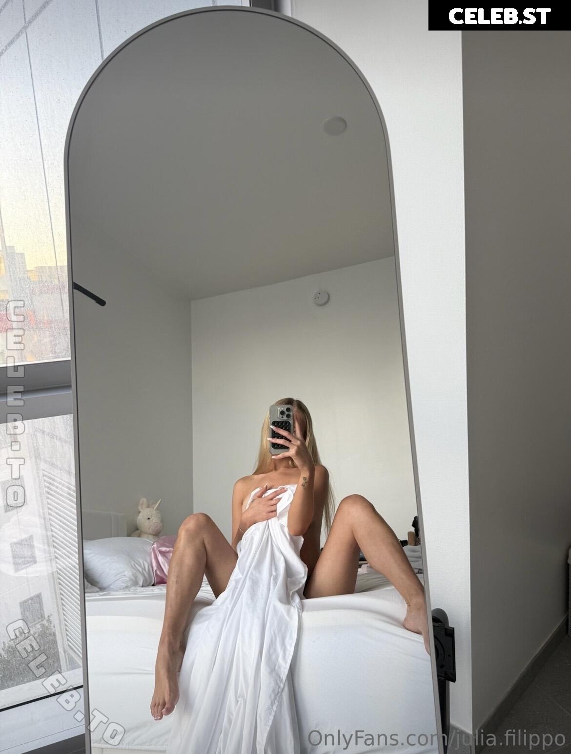 Julia Filippo Image 25085235