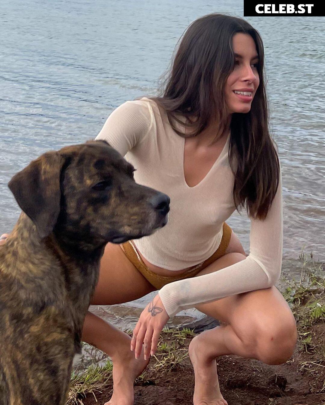 Fernanda Mota Farhat Image 2694337