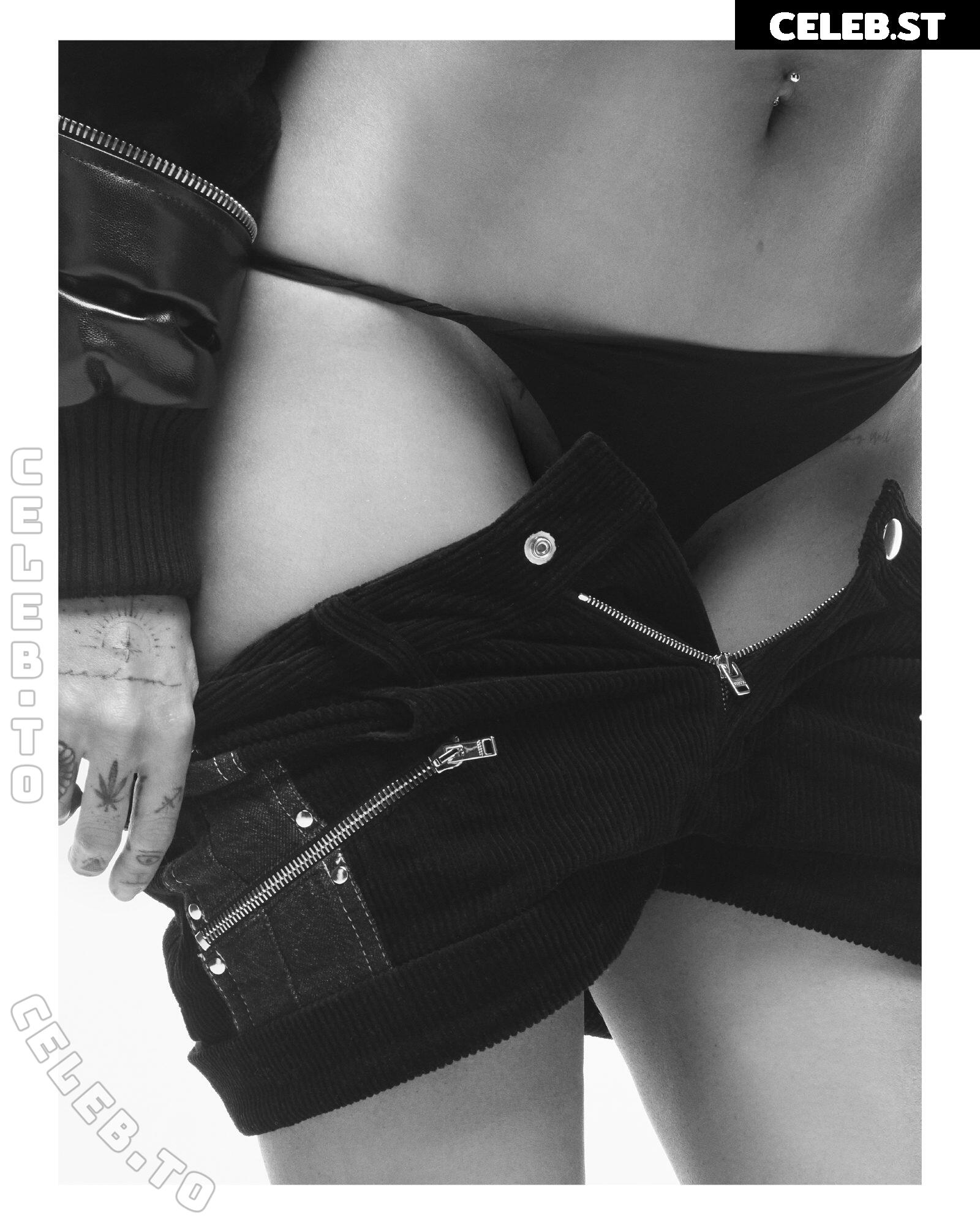 Miley Cyrus Image 26917998
