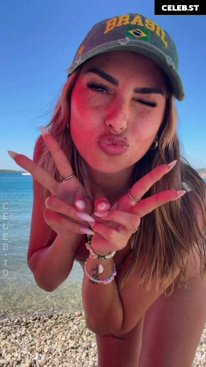 Yeliz Koc Image 26920681