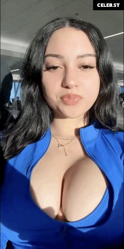 Jadeli Rosa Image 26937663
