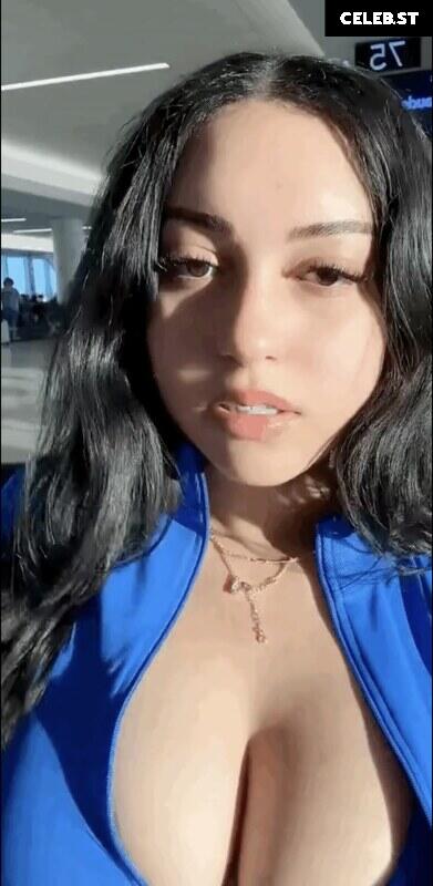 Jadeli Rosa Image 26937664