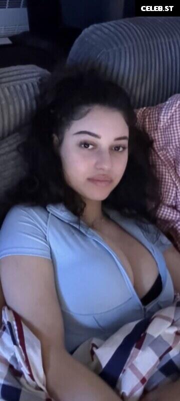 Jadeli Rosa Image 26937648