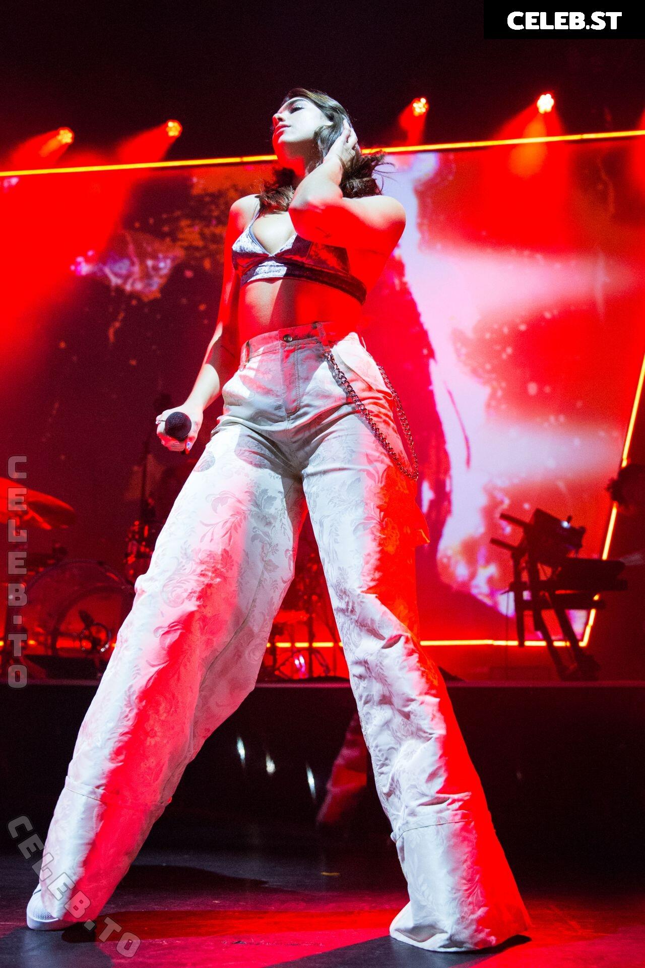 Dua Lipa Image 26905061