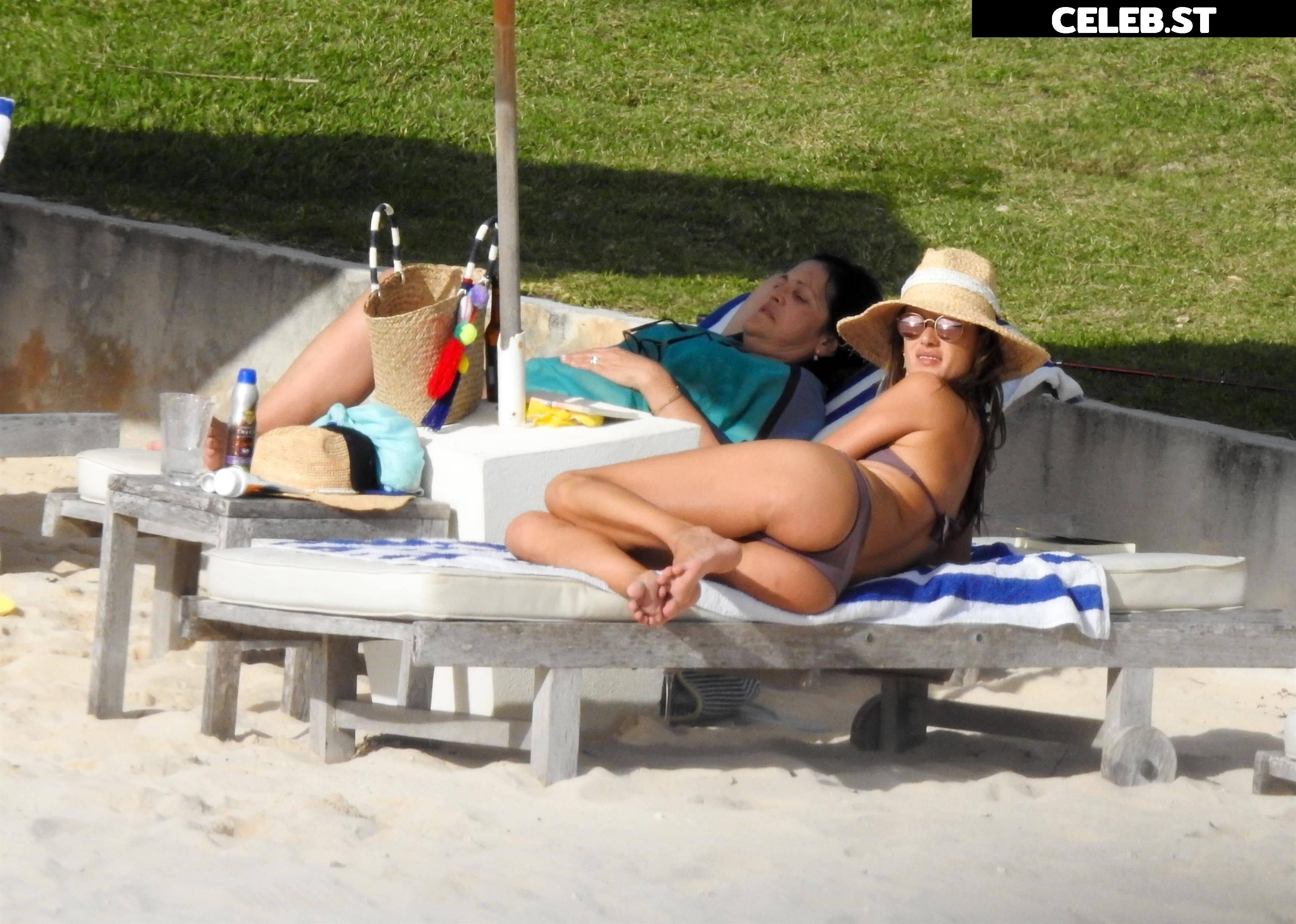 Alessandra Ambrosio Image 2687335