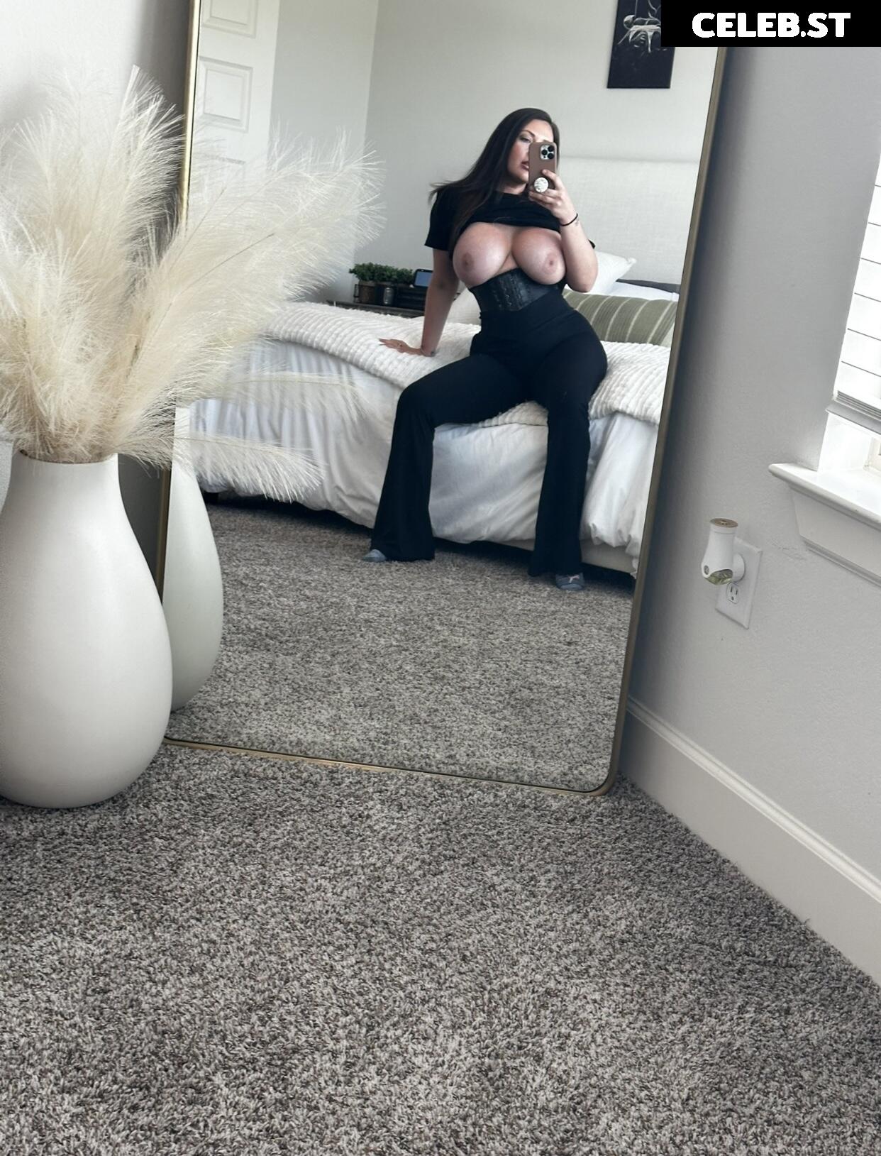 Gabby Stone Image 2681277