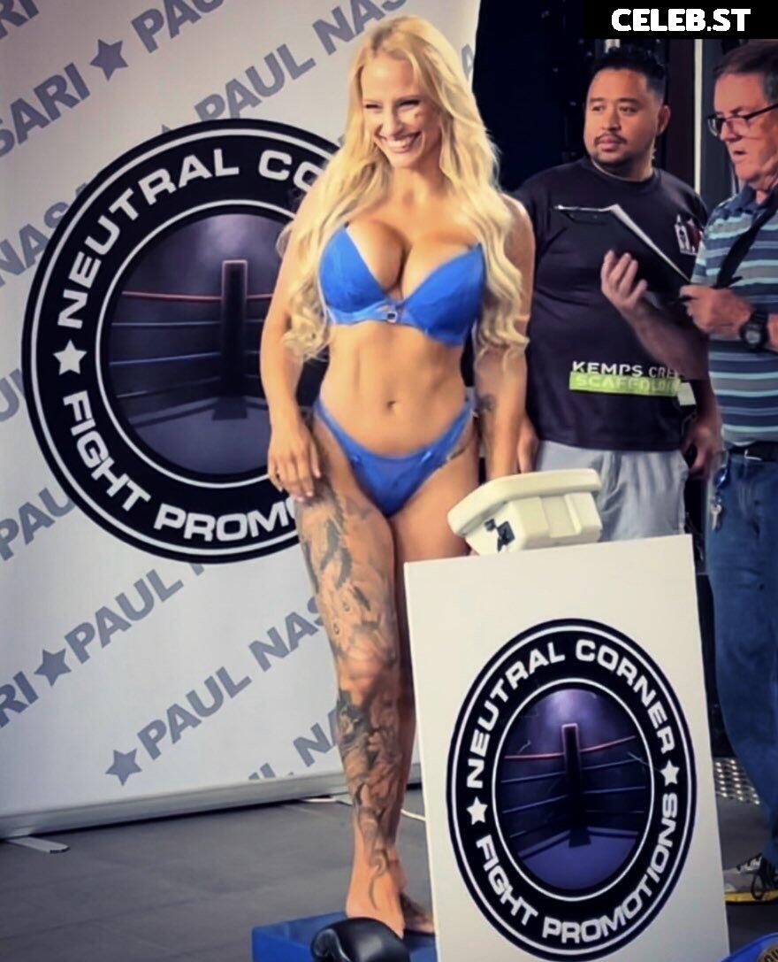 Ebanie Bridges Image 2688839